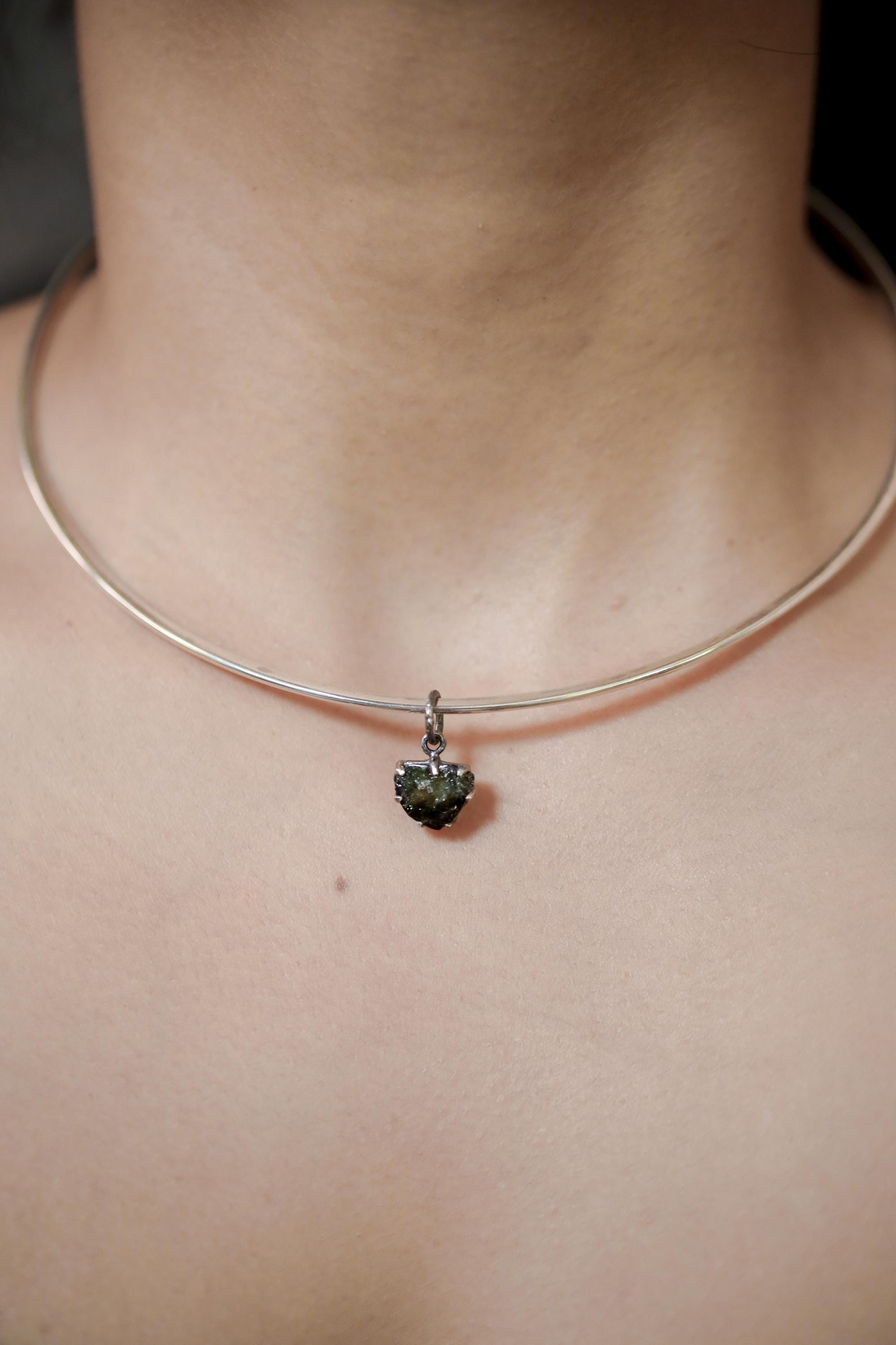 Polished Slice of Natural Green Tourmaline Wand with Darker rind Pendant, 925 Silver Claw Setting, Oxidized Finish, Hammered Textured