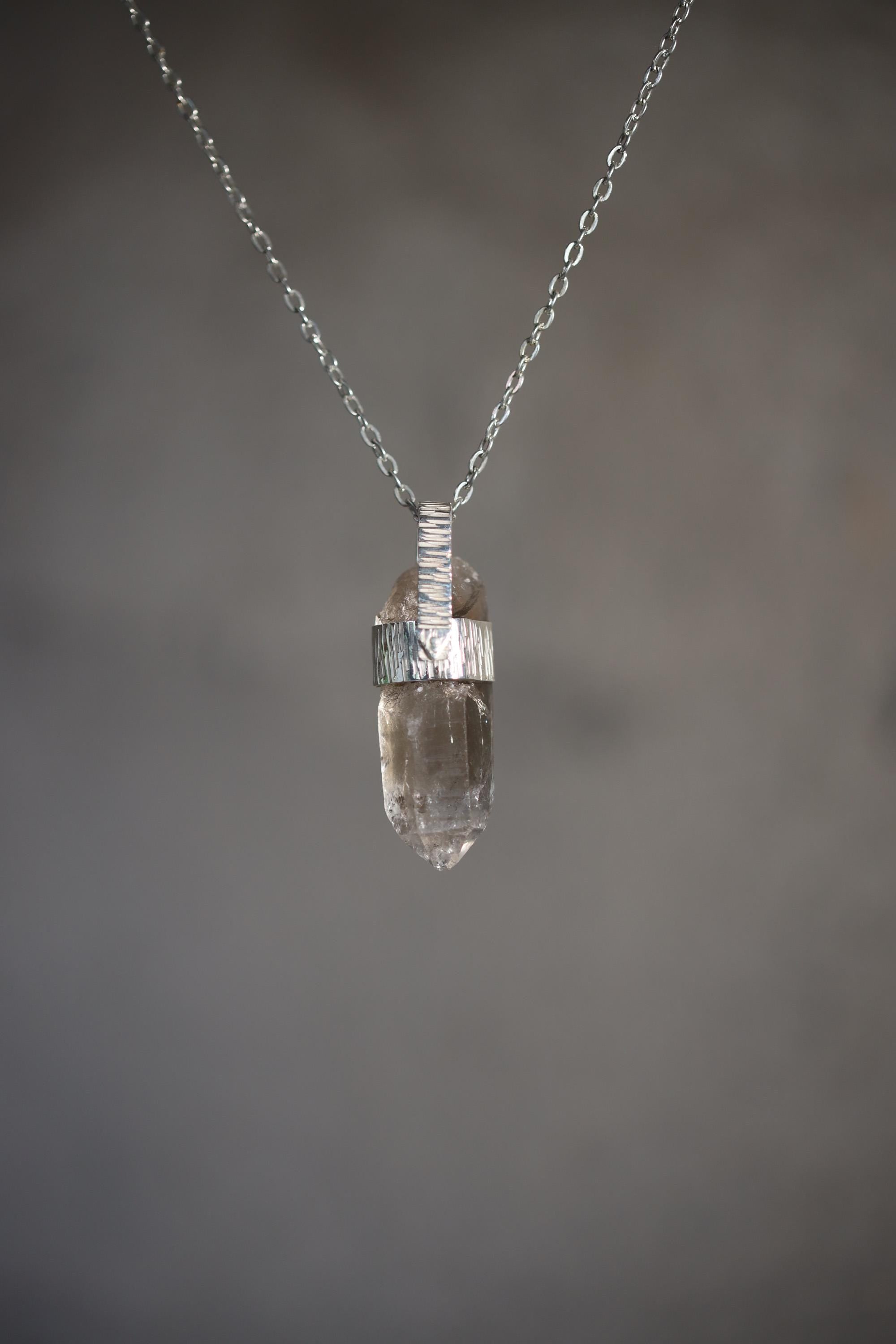 Hand Fossicked Light Smoky Rainbow Inclusion Generator Quartz Point Pendant, 925 Silver, High Shine, Hammered Texture, Minimalist Jewelry