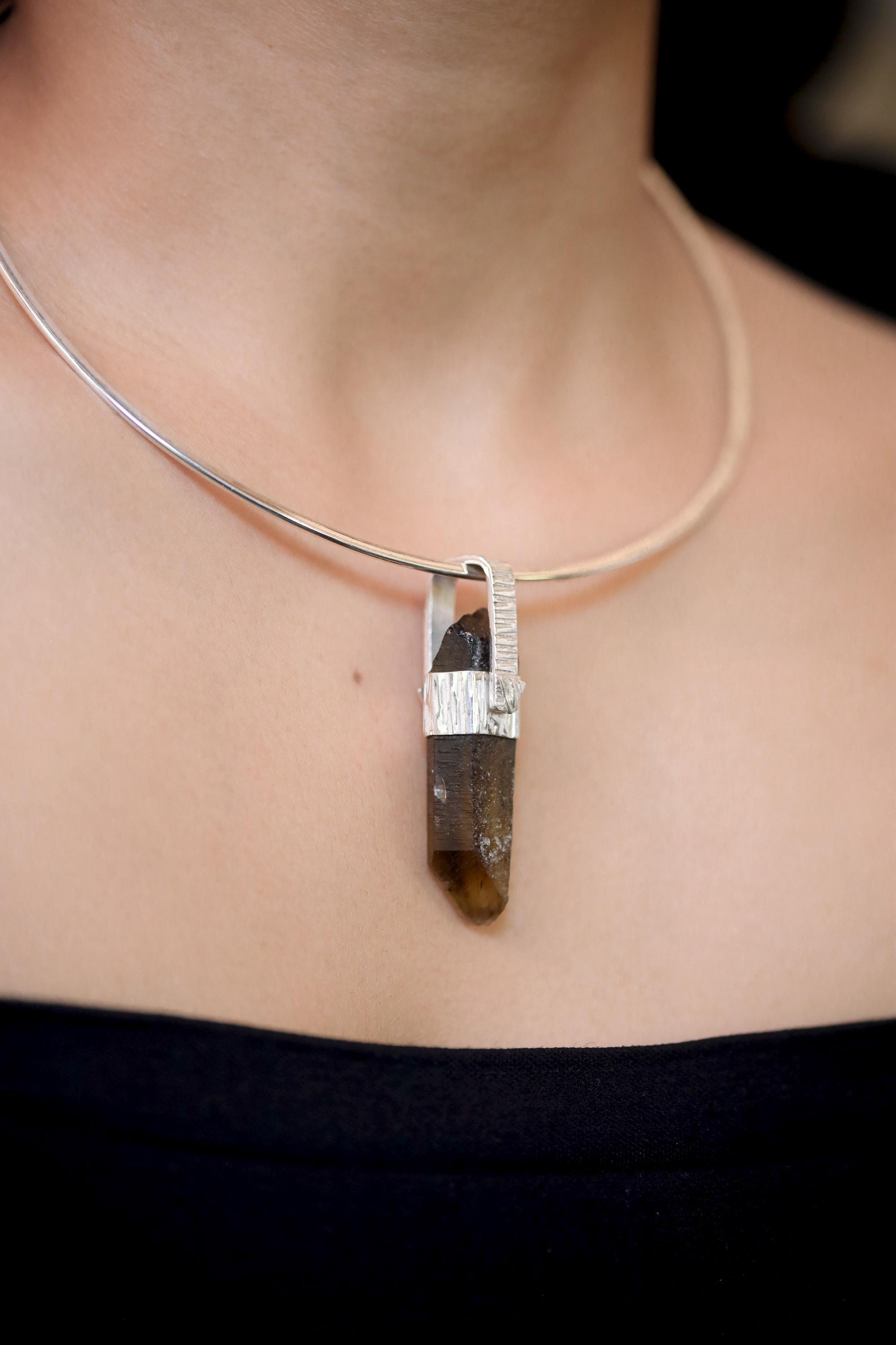 Australian Record Keeper Rainbow Inclusion Citrine Quartz Point Pendant 925 Silver High Shine Finish Hammered Texture Crystal Jewelry