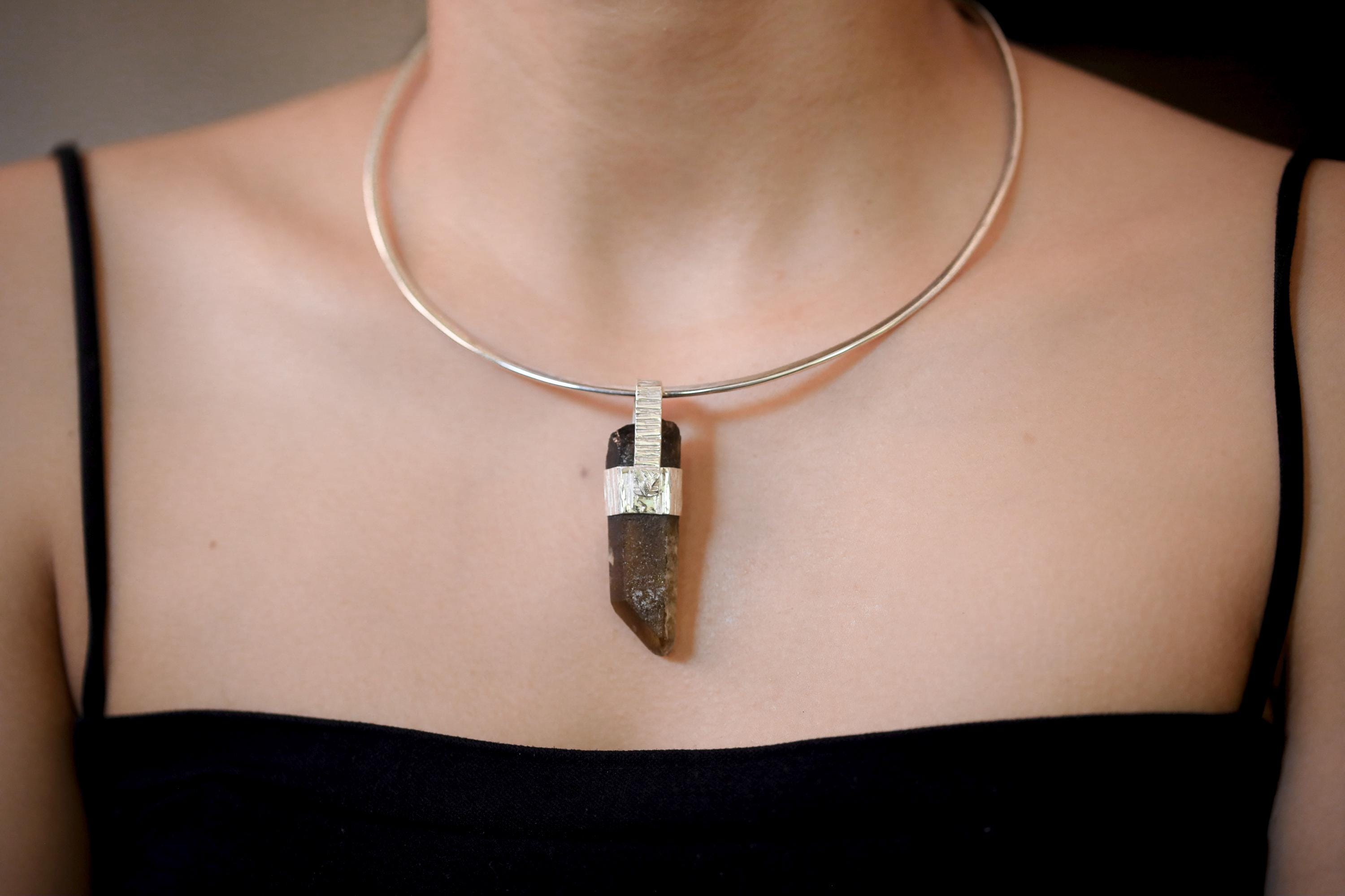 Australian Record Keeper Rainbow Inclusion Citrine Quartz Point Pendant 925 Silver High Shine Finish Hammered Texture Crystal Jewelry