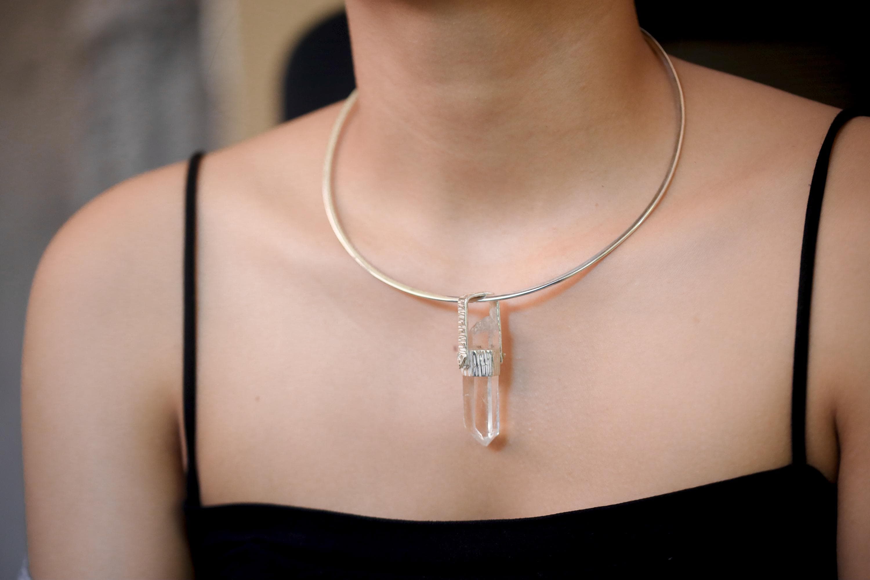 Himalayan Lemurian Rainbow Inclusion Clear Quartz Point Pendant, 925 Silver, High Shine, Hammered Texture, Meditation Crystal Talisman