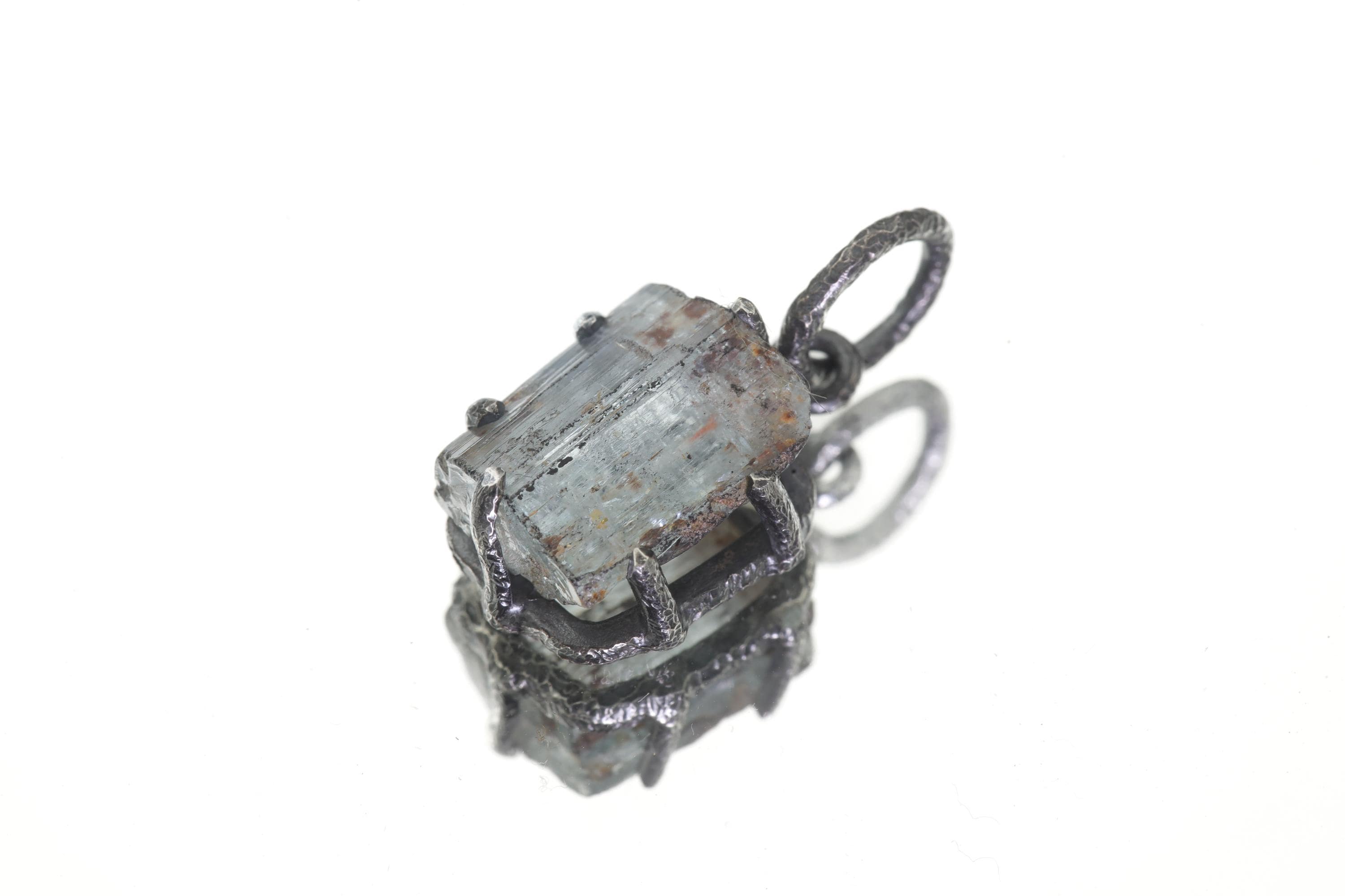 Australian Raw Gem Aquamarine wand Pendant, Sterling Silver Claw Setting, Oxidized Hammer Texture, Throat Chakra Healing Jewelry Gift