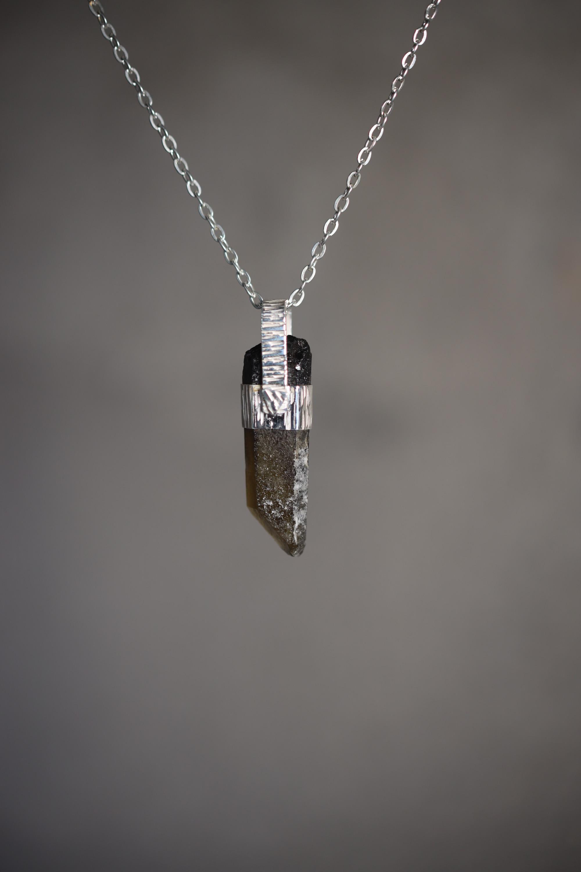 Australian Record Keeper Rainbow Inclusion Citrine Quartz Point Pendant 925 Silver High Shine Finish Hammered Texture Crystal Jewelry