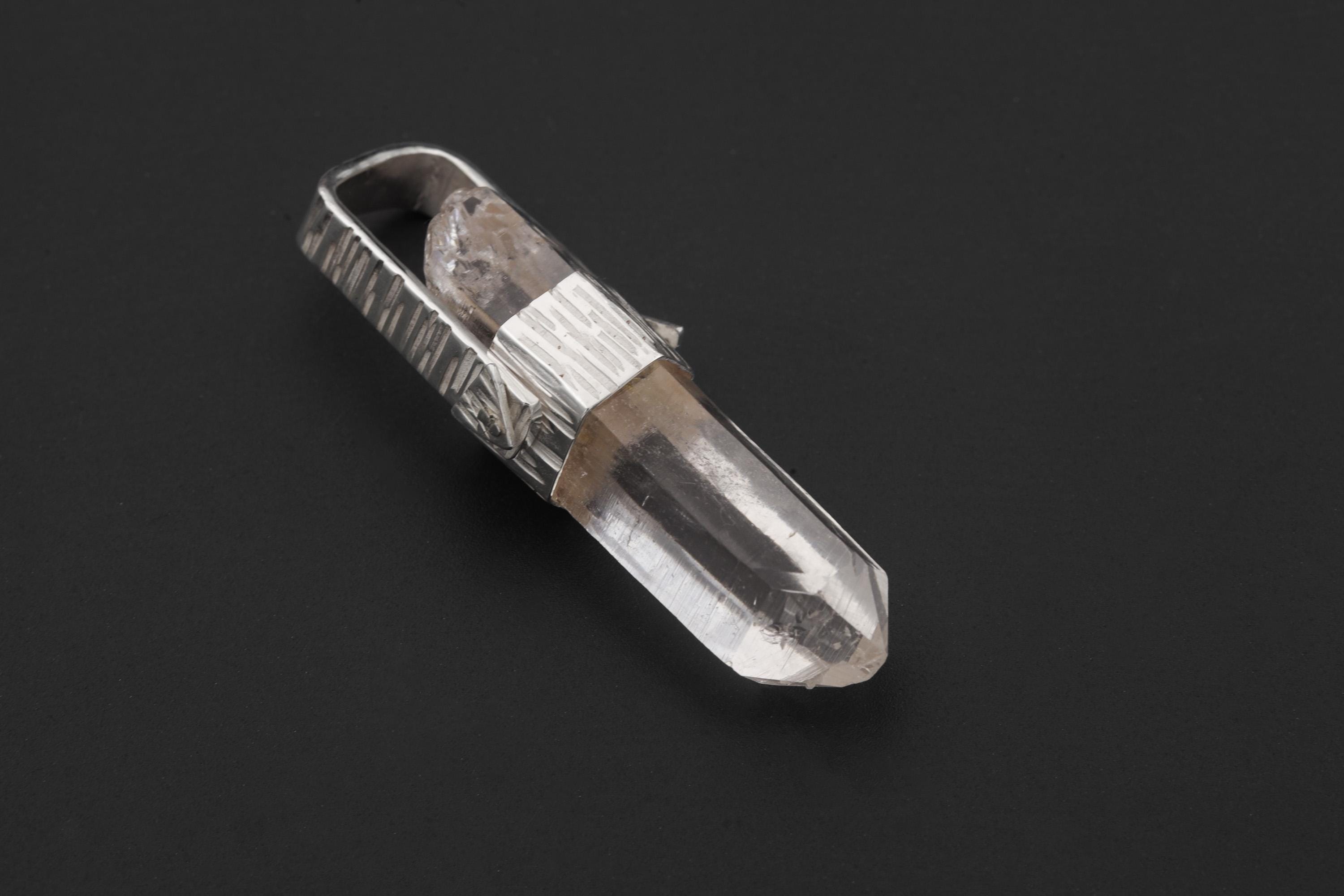 Himalayan Lemurian Rainbow Inclusion Clear Quartz Point Pendant, 925 Silver, High Shine, Hammered Texture, Meditation Crystal Talisman