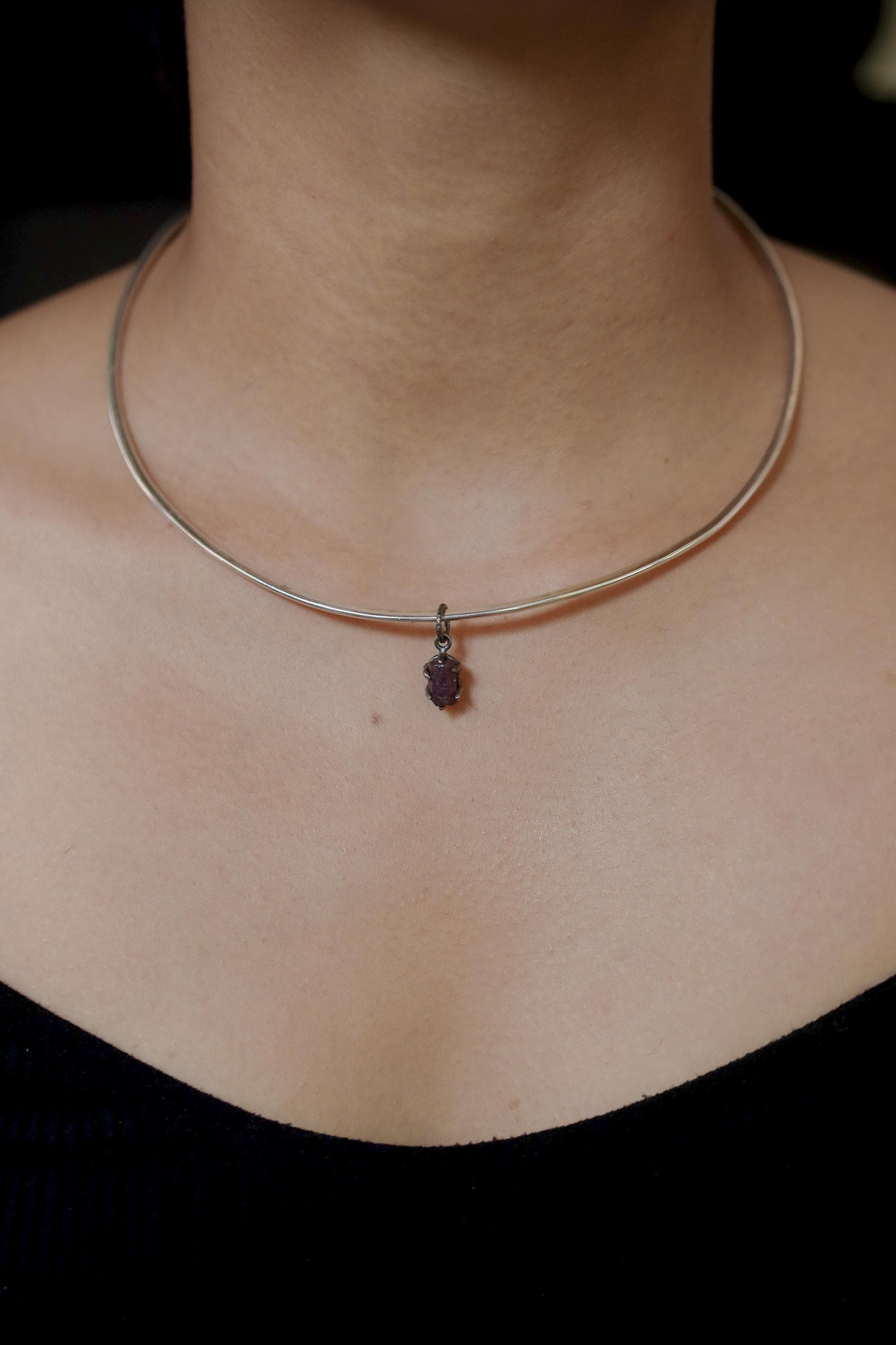 Natural Gem Pink tourmaline (Rubellite) wand Pendant, Sterling Silver Claw Setting, Hammer Texture, Heart Chakra, Handmade Healing Jewelry