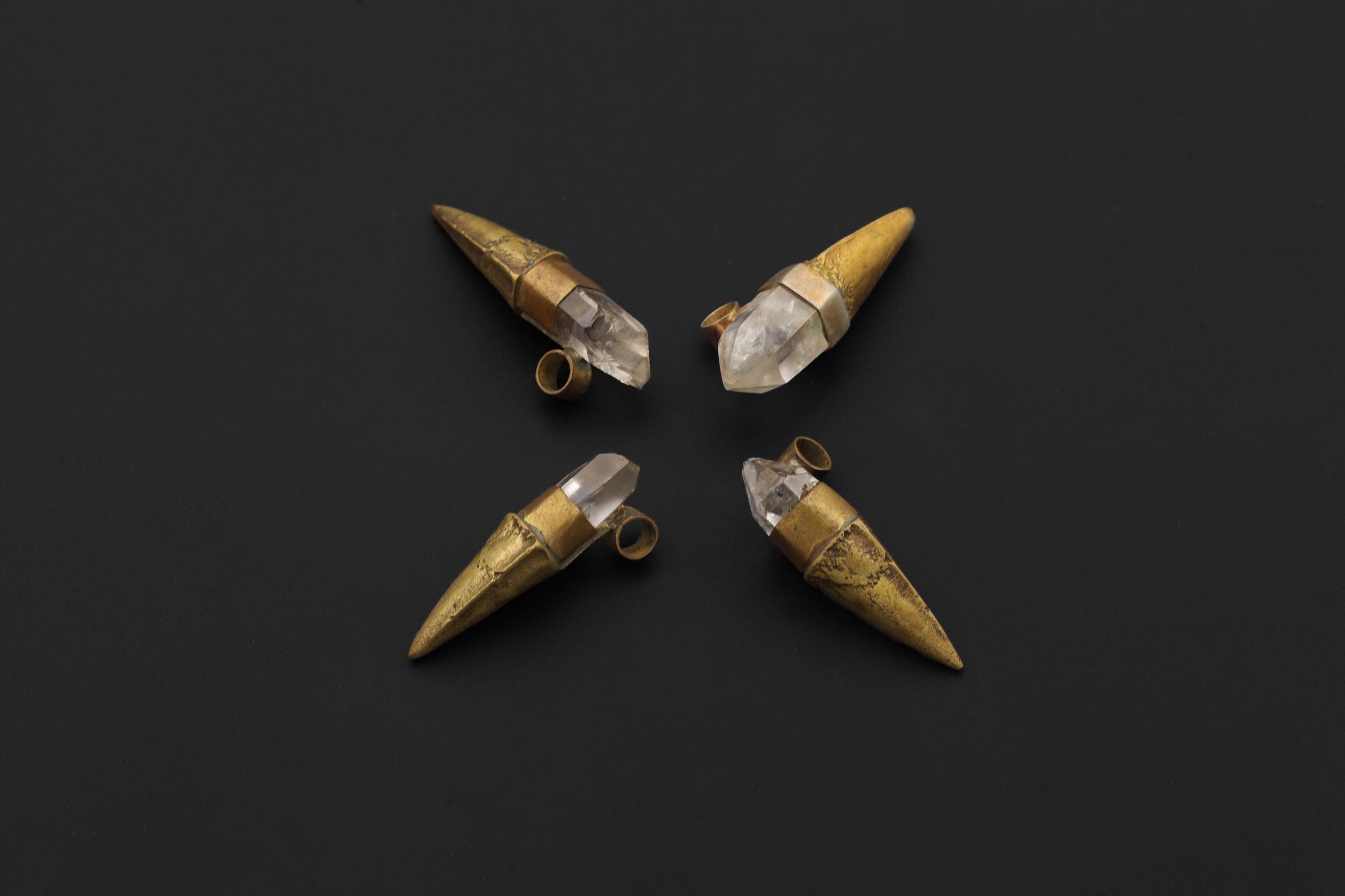 Clear Quartz Torch Pendant, Natural Brass Talisman, Raw Crystal Point, Light Guidance Amulet, Clarity & Protection Jewelry, Unique Gift