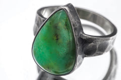 Large Australian Gemmy Chrysoprase Teardrop Cabochon Ring 925 Silver, Oxidised Hammer Texture Heart Chakra Healing Jewelry, Christmas Gift
