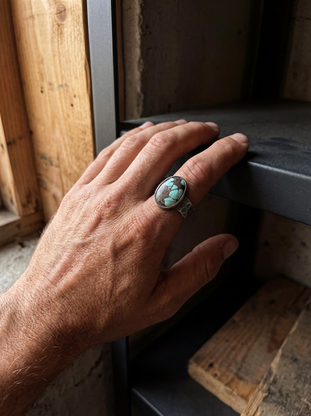 Old World Tibetan Turquoise Oval Cabochon from Trade Bead Ring Size 11 925 Silver Hammered Band Oxidised Finish Raw Men’s Jewelry