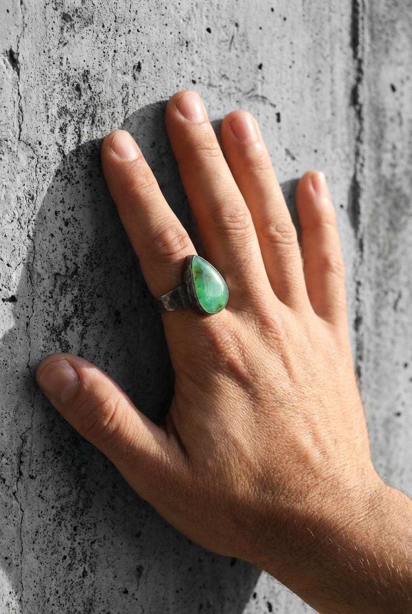 Large Australian Gemmy Chrysoprase Teardrop Cabochon Ring 925 Silver, Oxidised Hammer Texture Heart Chakra Healing Jewelry, Christmas Gift