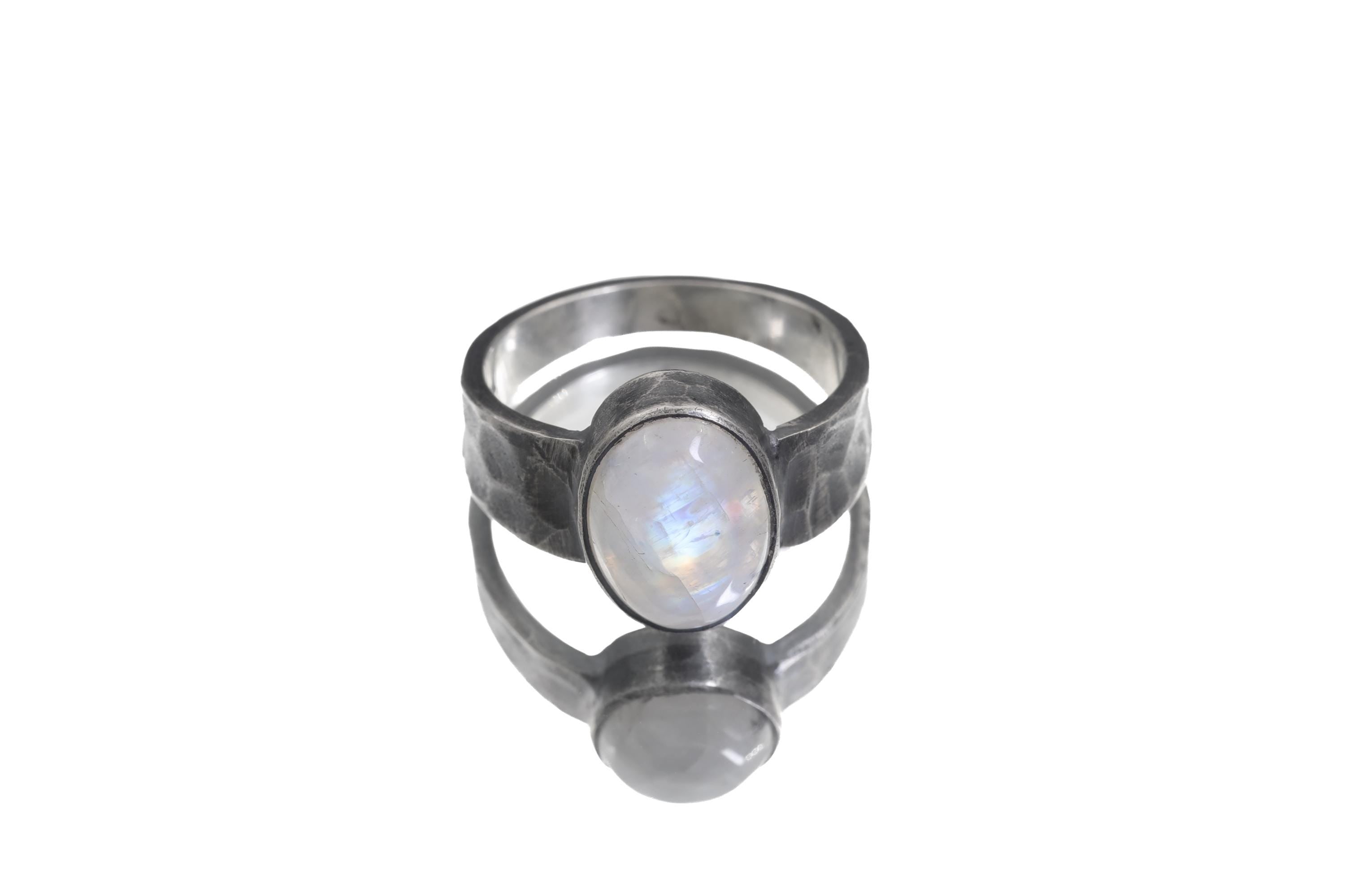 AAA Blue Moonstone Mens Ring 925 Sterling Silver Oxidized Hammered Band Oval Cabochon Crown Chakra Gift