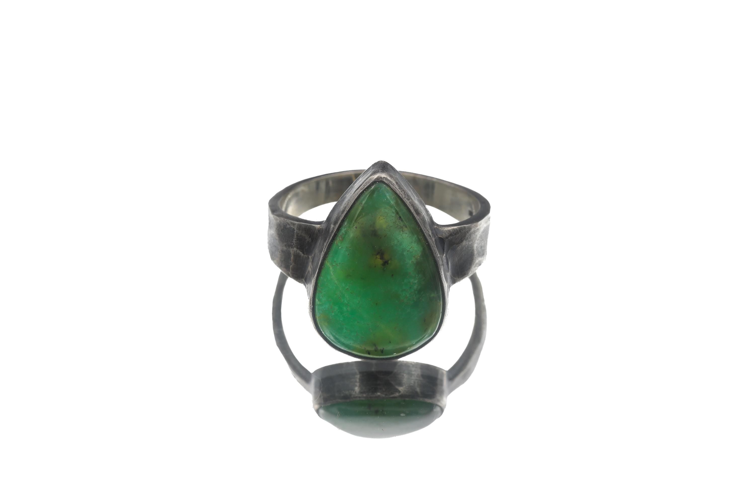 Large Australian Gemmy Chrysoprase Teardrop Cabochon Ring 925 Silver, Oxidised Hammer Texture Heart Chakra Healing Jewelry, Christmas Gift