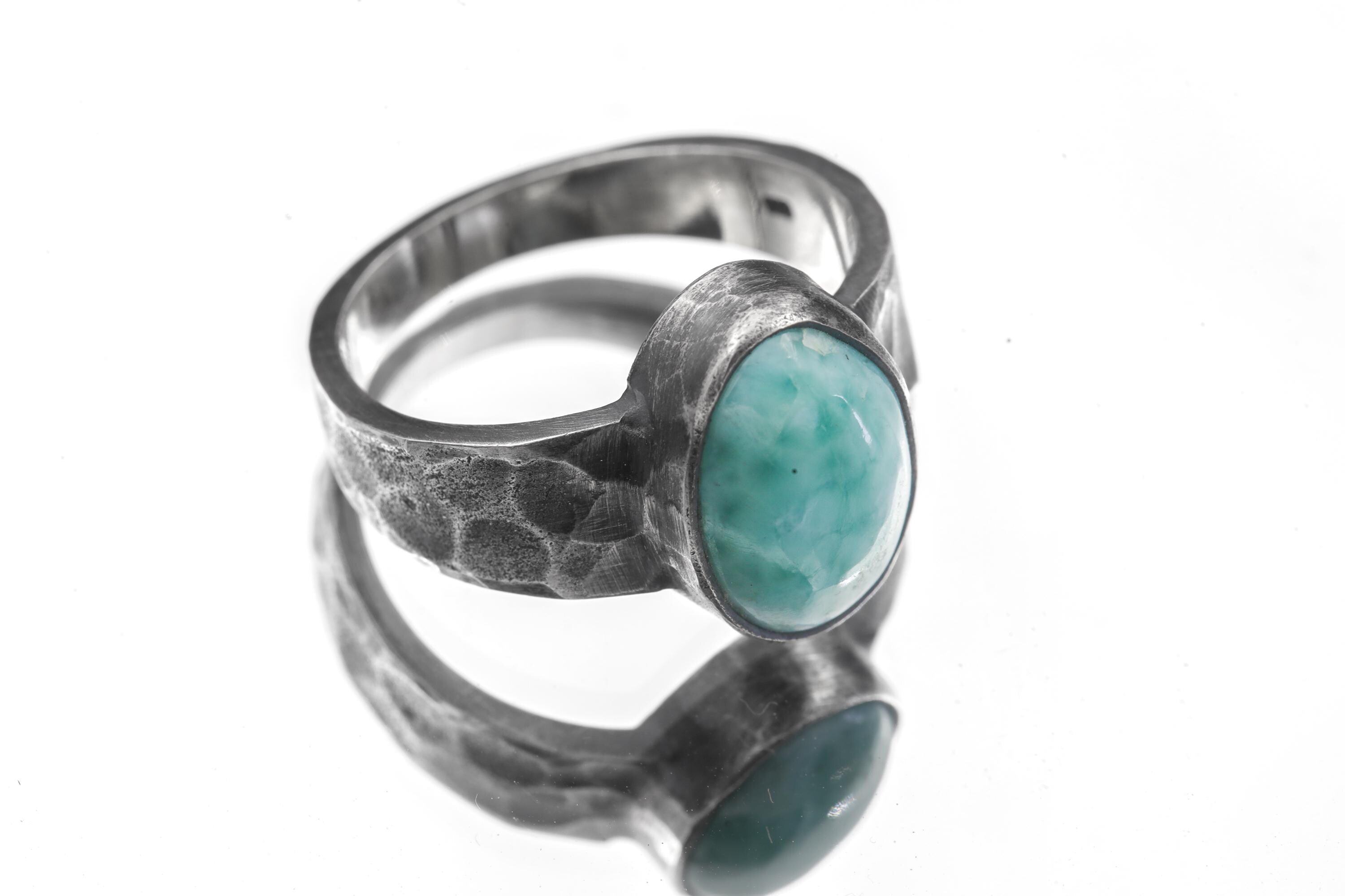 Larimar Cabochon Ring: Hammered 925 Silver Band, Size 10