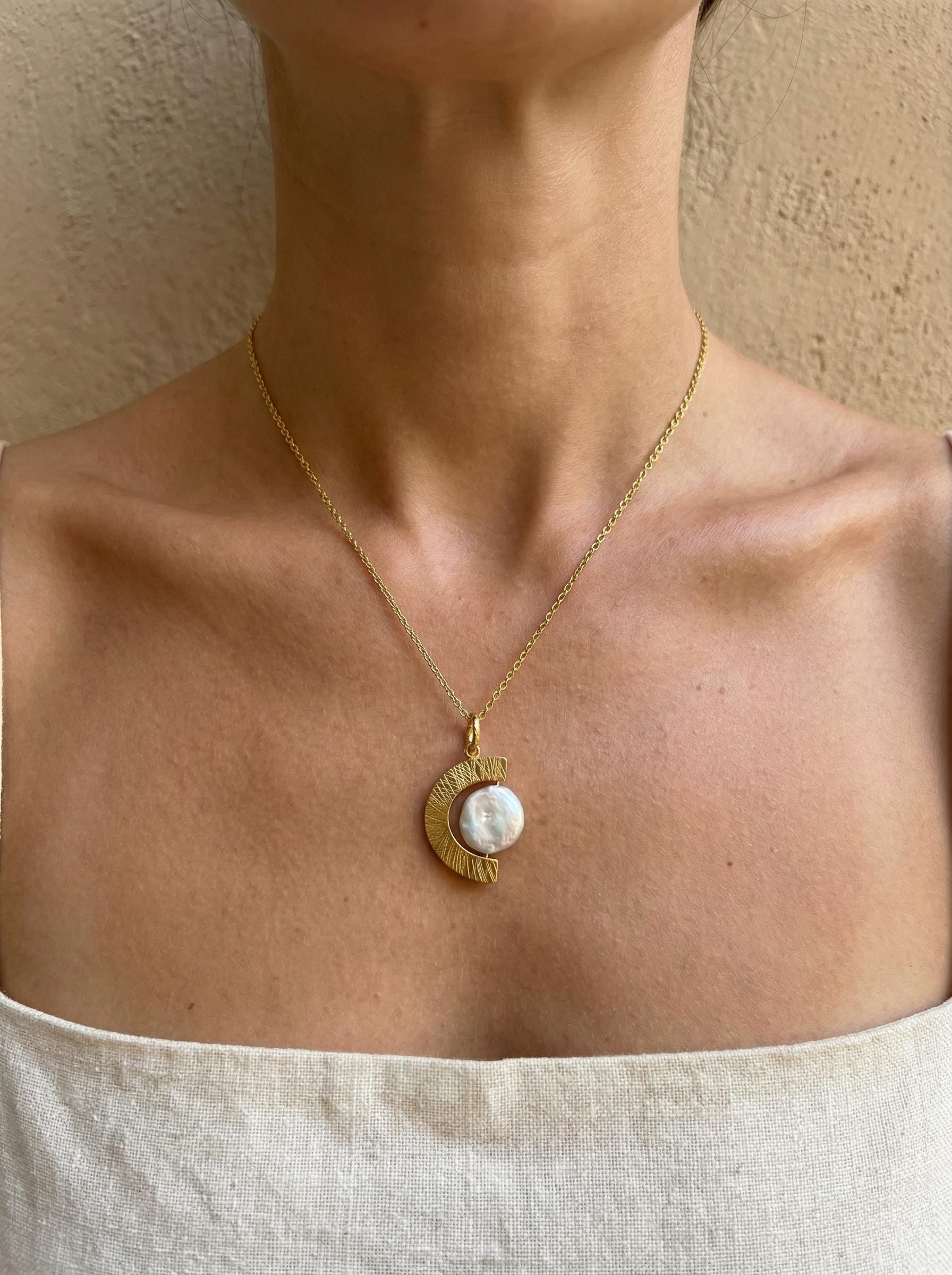 Gold Plated Sterling Silver Pearl Spinning Pendant Necklace