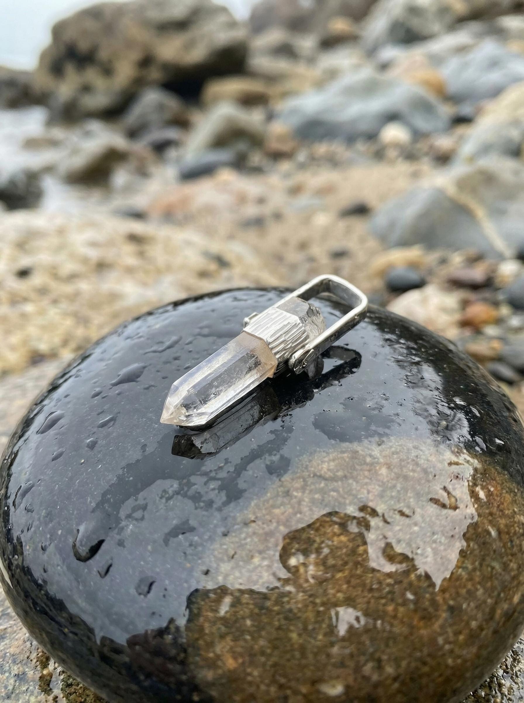 Himalayan Quartz Point Pendant, Rainbow Inclusion, 925 Silver