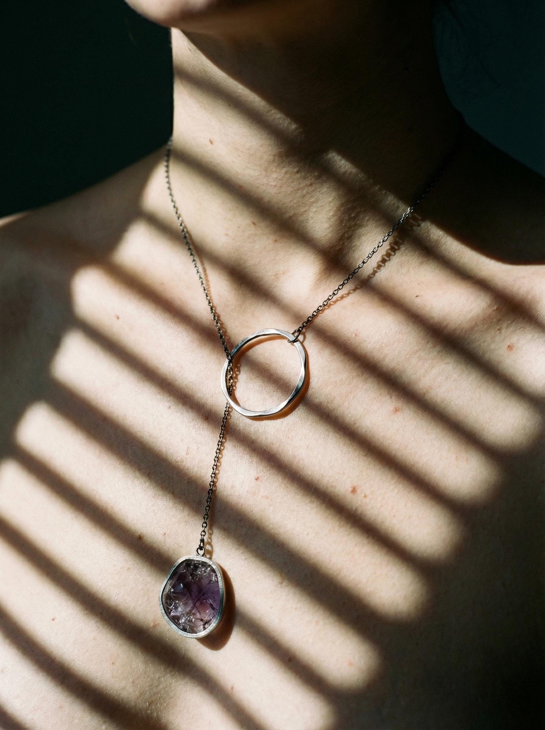 Amethyst Noose Necklace, 925 Oxidized Silver, Raw Crystal Pendant, Unique Loop Chain, Brushed Texture, Modern Spiritual Jewelry