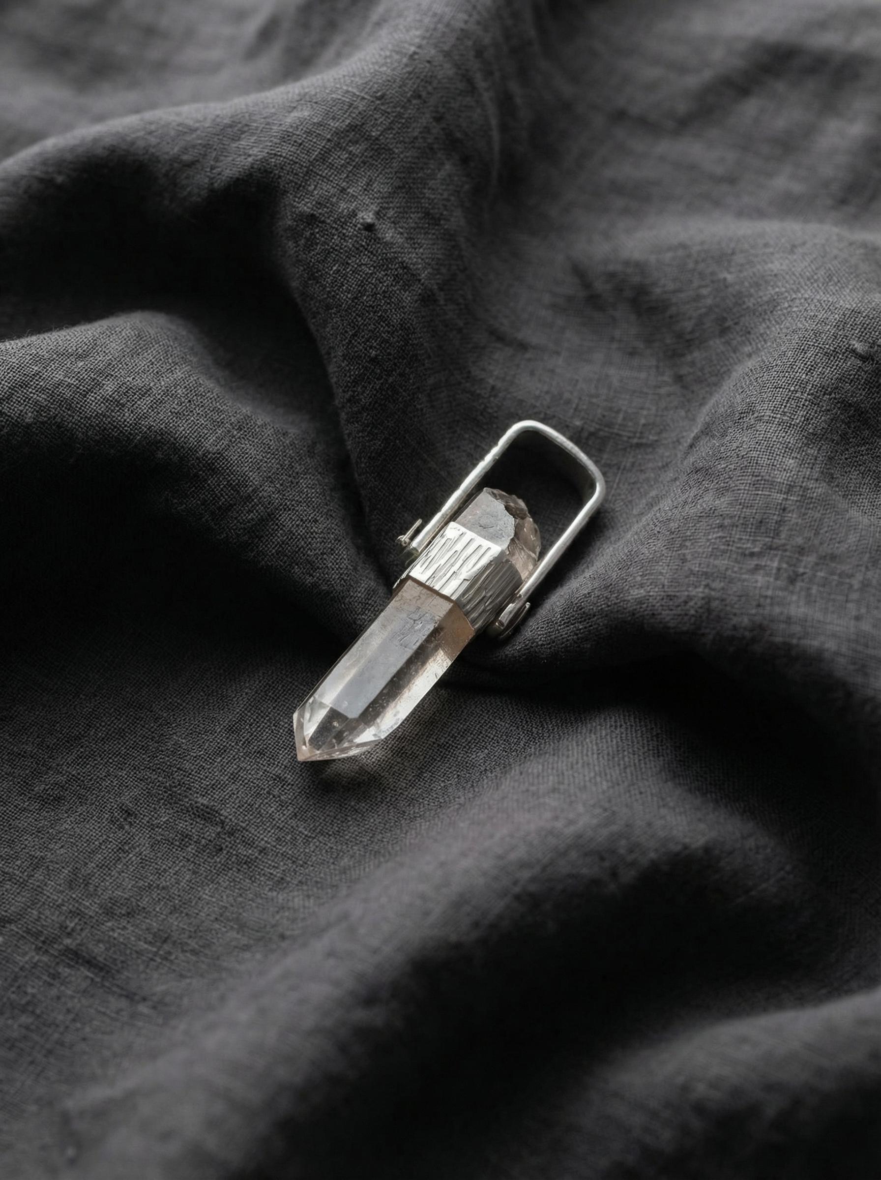 Himalayan Quartz Point Pendant, Rainbow Inclusion, 925 Silver