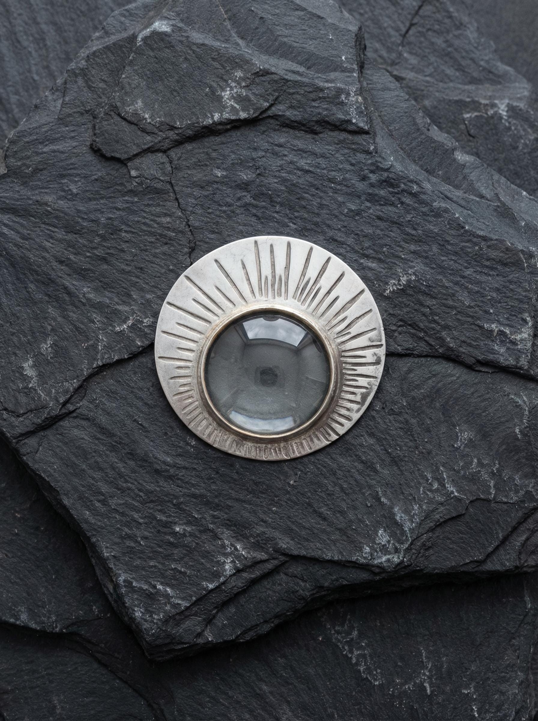 Magnifying Glass Pendant 925 Sterling Silver Sun Motif 5x Lens Fire Starter Oxidized Scratch Texture Solar Gift