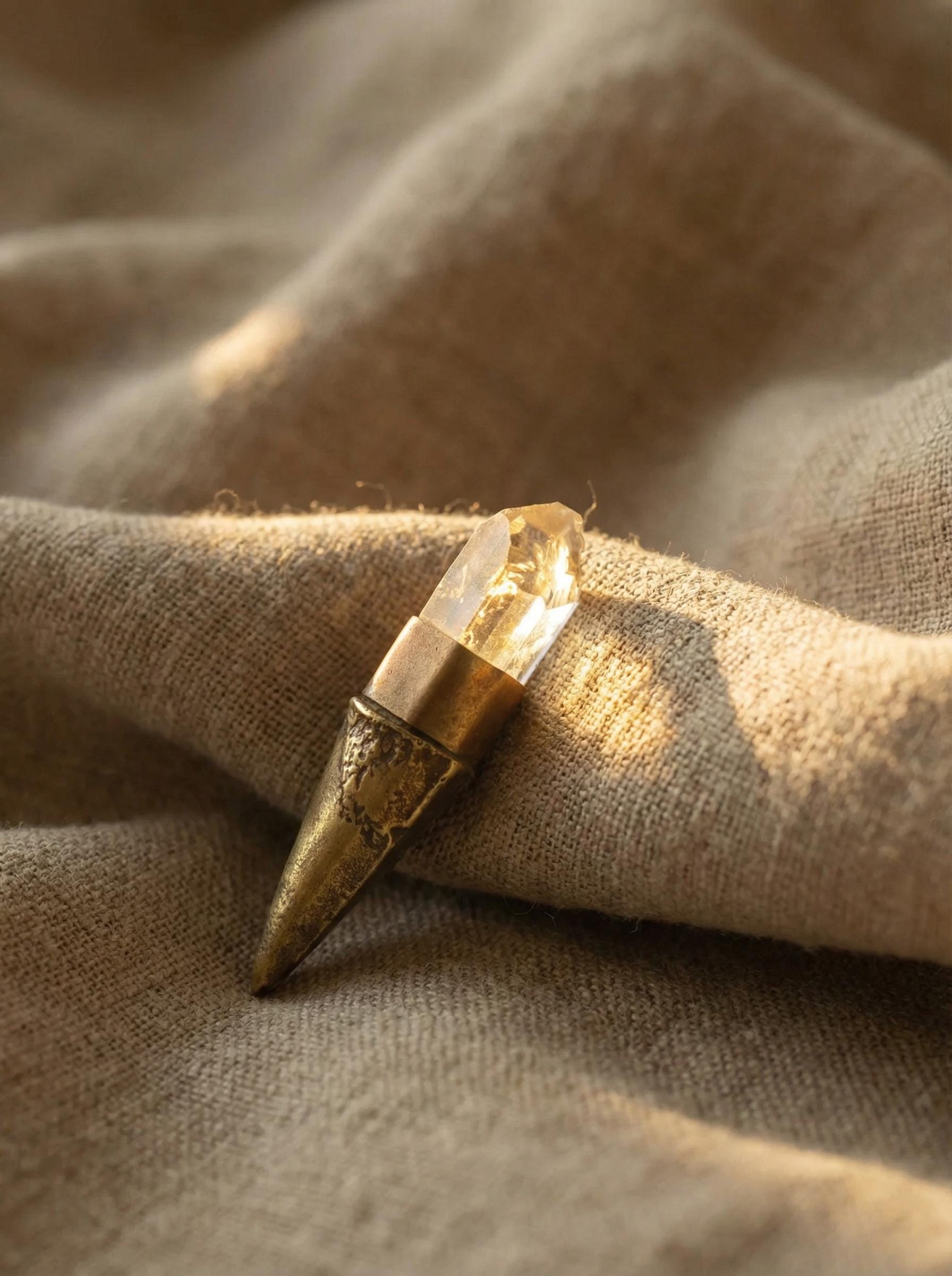 Clear Quartz Torch Pendant, Natural Brass Talisman, Raw Crystal Point, Light Guidance Amulet, Clarity & Protection Jewelry, Unique Gift