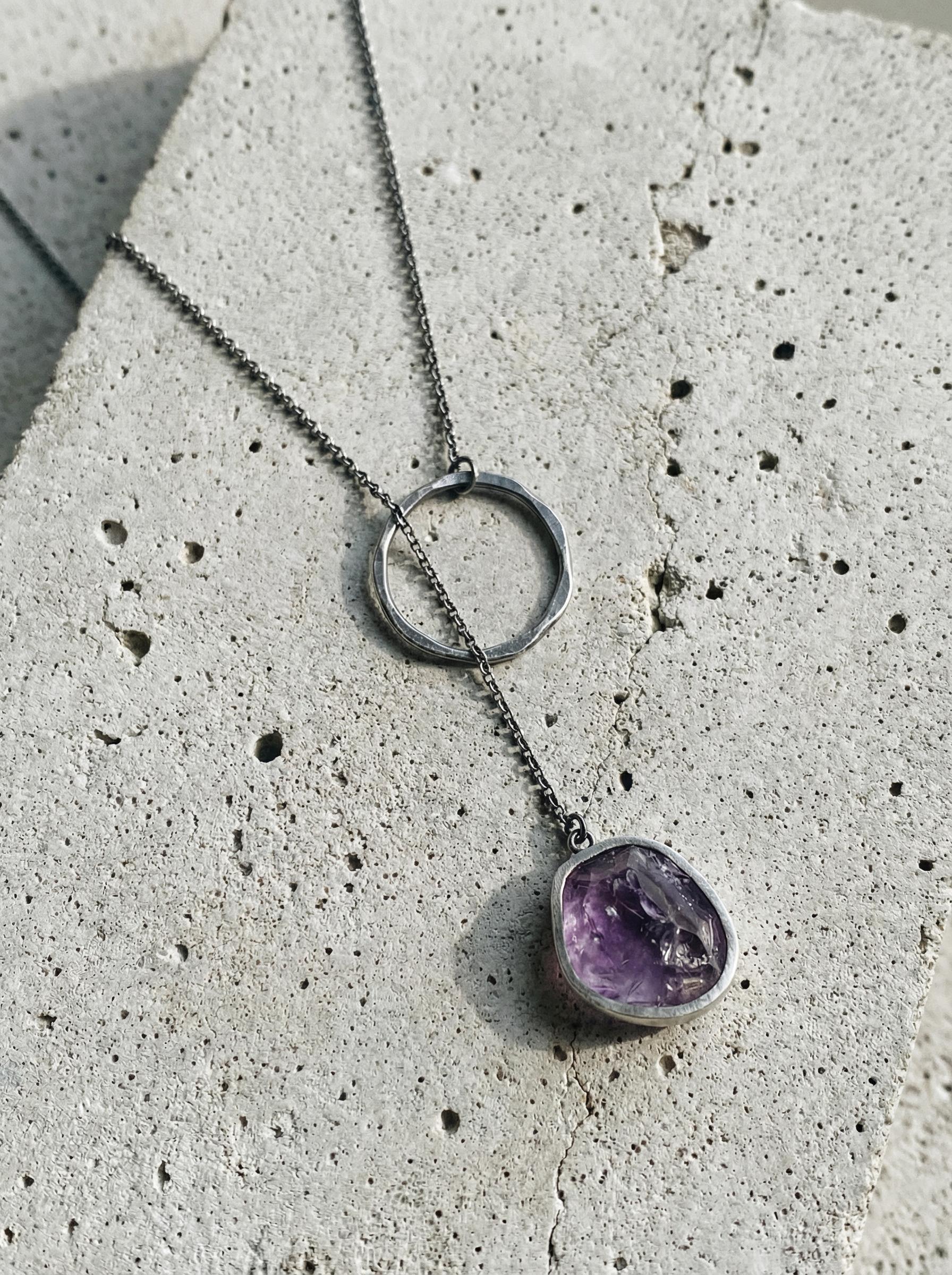Amethyst Noose Necklace, 925 Oxidized Silver, Raw Crystal Pendant, Unique Loop Chain, Brushed Texture, Modern Spiritual Jewelry