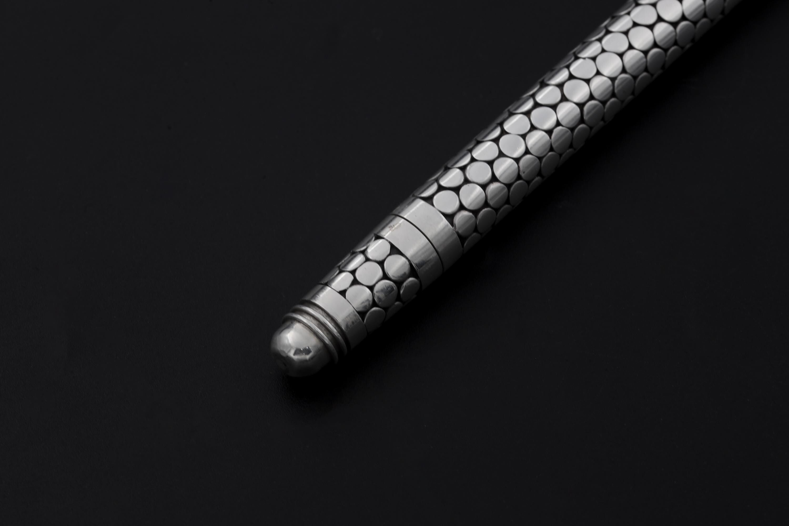 Sterling Silver Pen: Handmade Round Motif, High Shine Oxidized Detail, 13cm Luxury Writing Tool