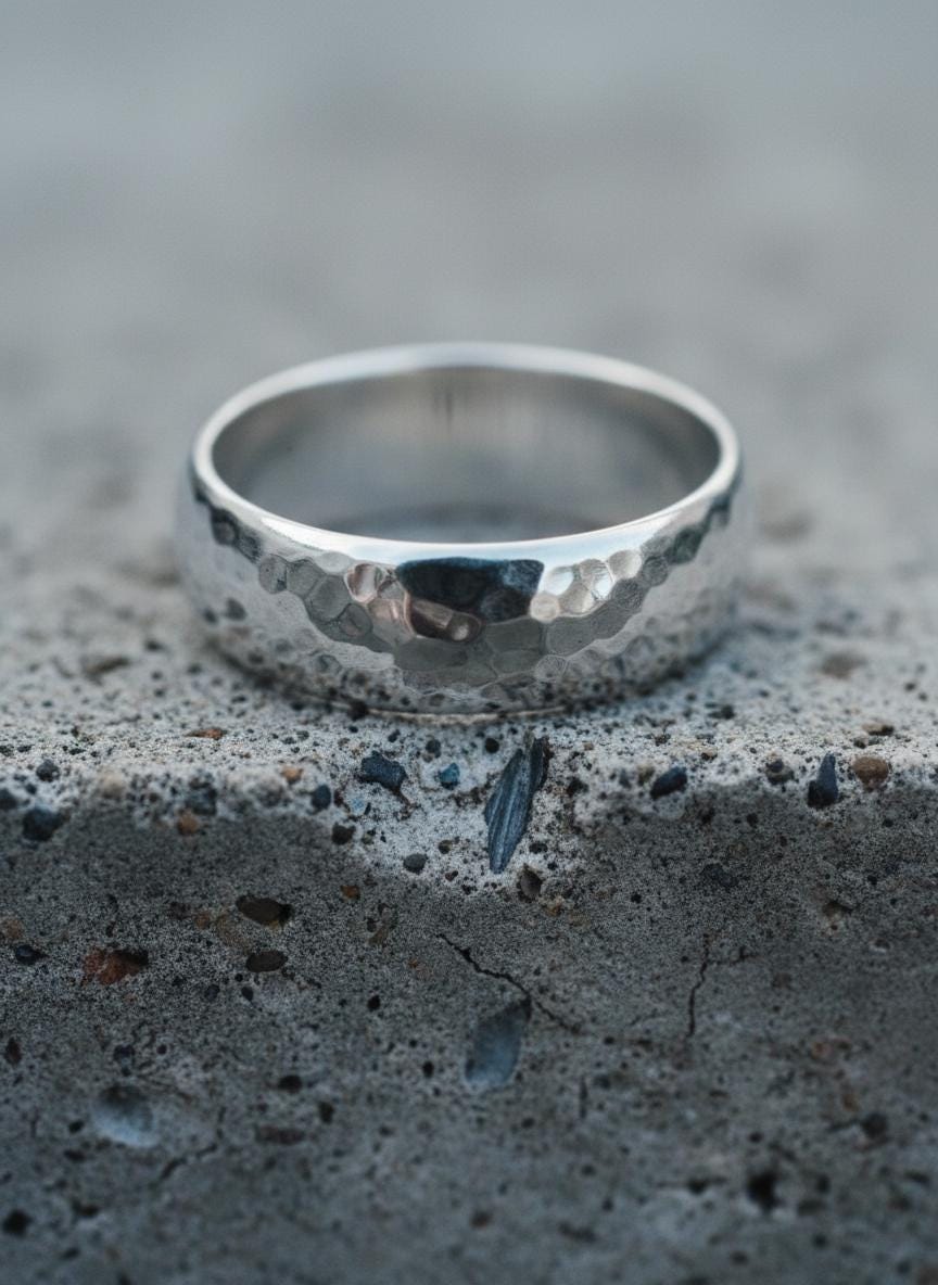 925 Sterling Silver Ring Hammered Band Minimalist Wide Ring High Shine Unisex Everyday Jewelry Size 8 US