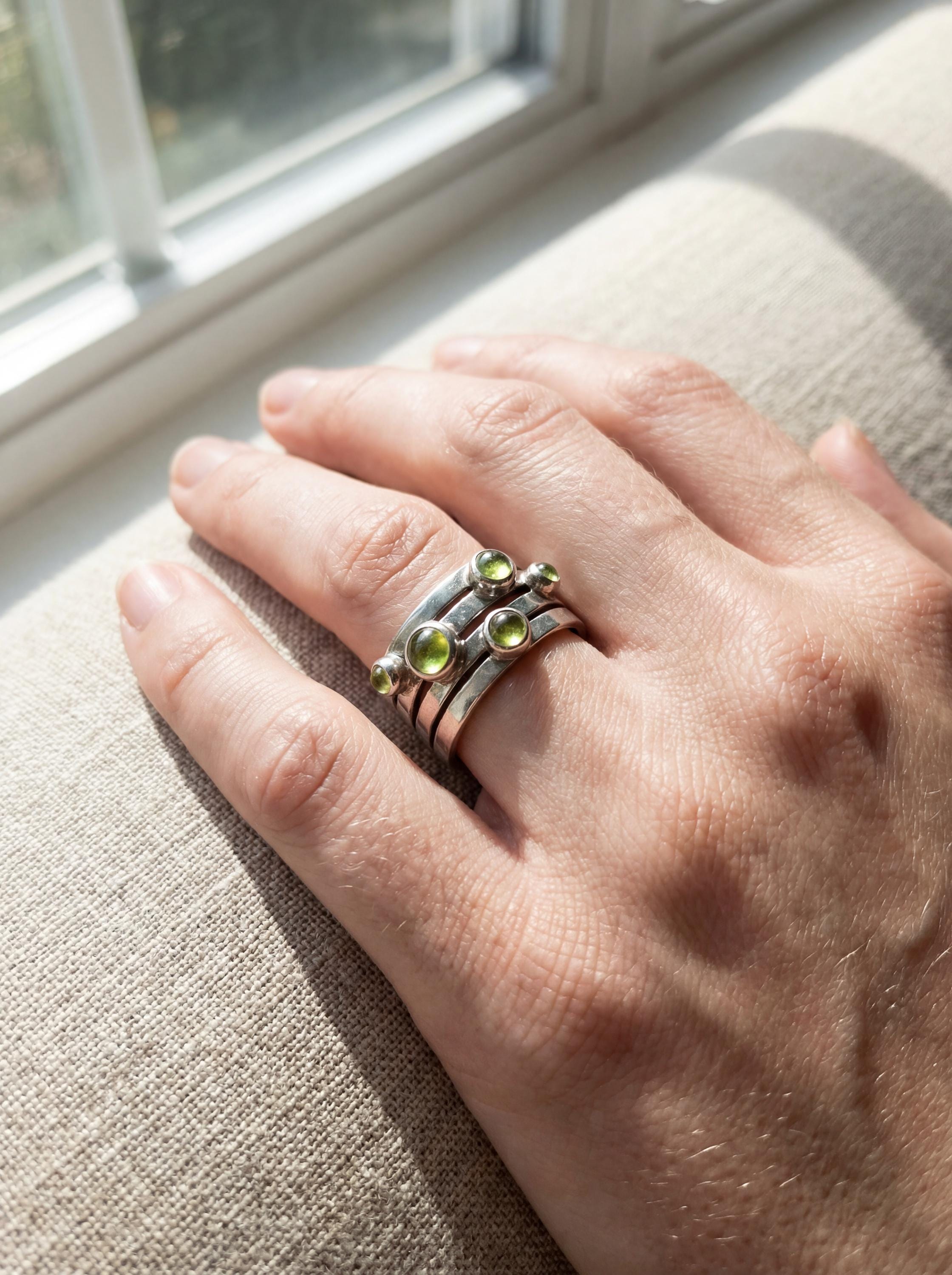 Green Peridot Silver Ring 925 Five Round Cabochon Stones High Shine Band August Birthstone Jewelry Size 7 US
