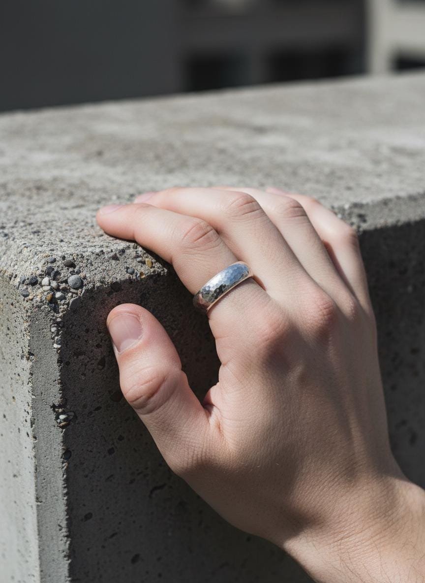 925 Sterling Silver Ring Hammered Band Minimalist Wide Ring High Shine Unisex Everyday Jewelry Size 8 US