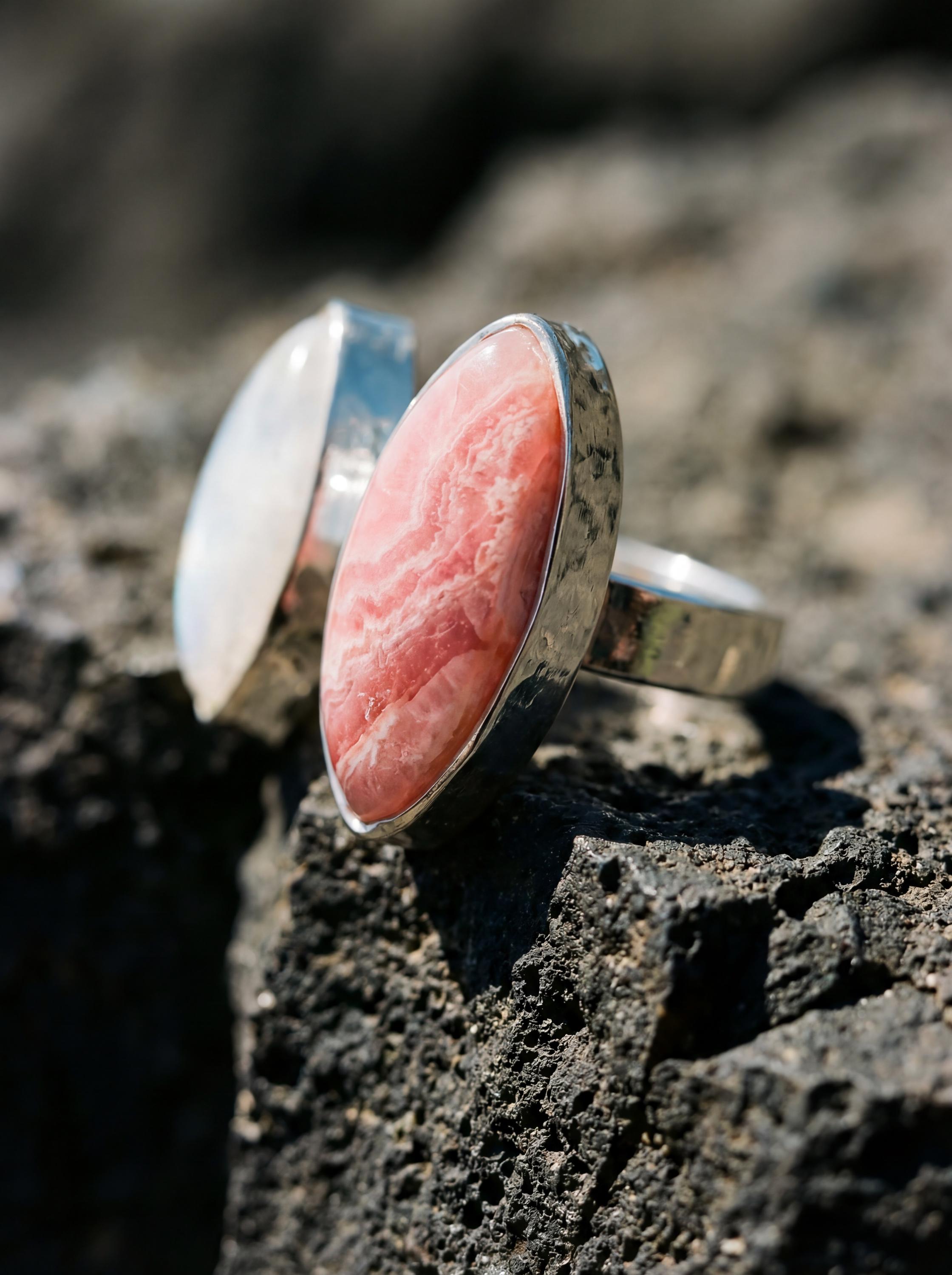 Rhodochrosite Moonstone Ring 925 Silver Adjustable Open Ring Hammered Texture Pink Blue Statement Jewelry