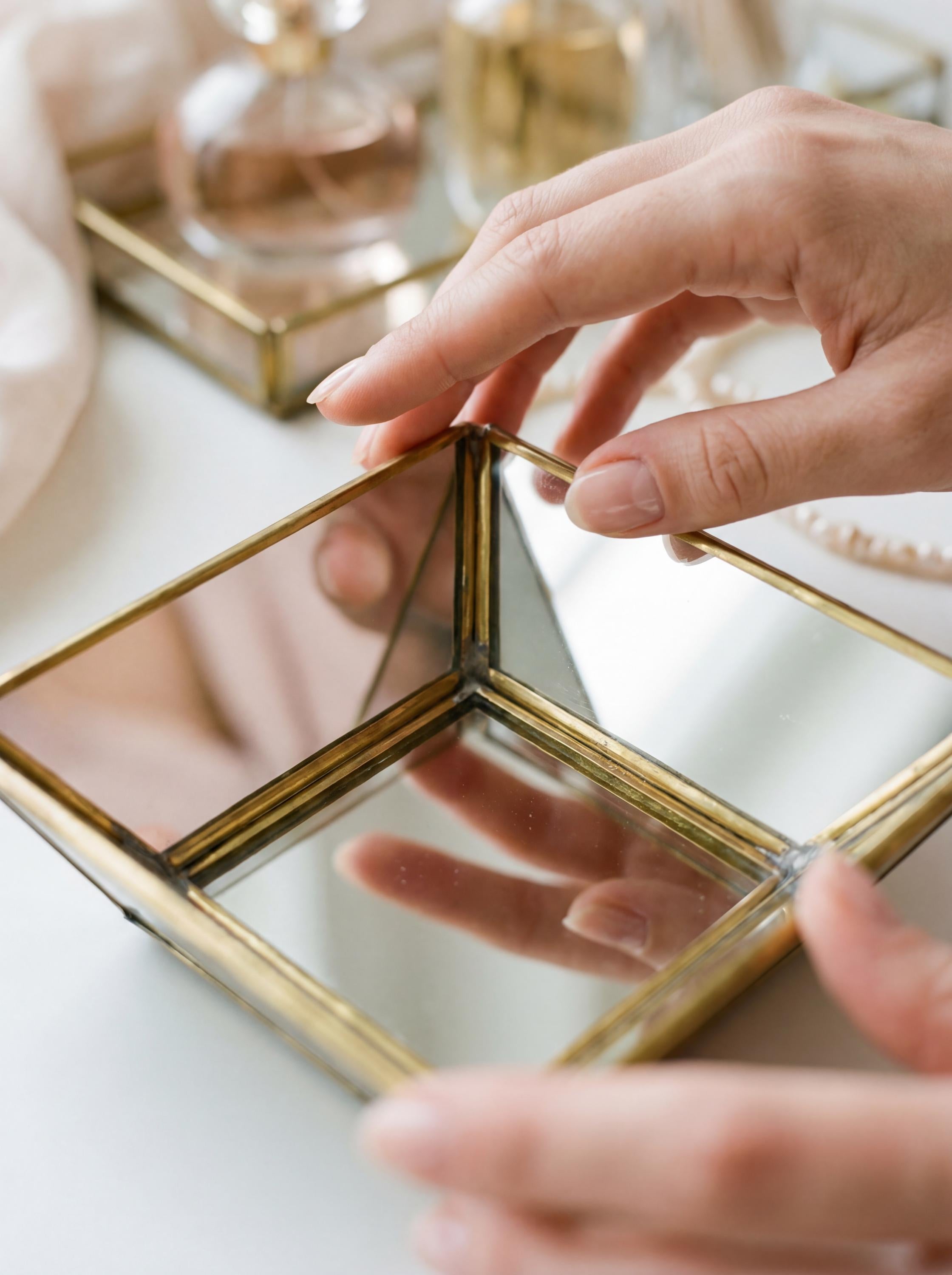 Brass Mirror Geometric Tray Handmade Reflective Pyramid Jewelry Display Tray Candle Holder Keepsake Decor Gift