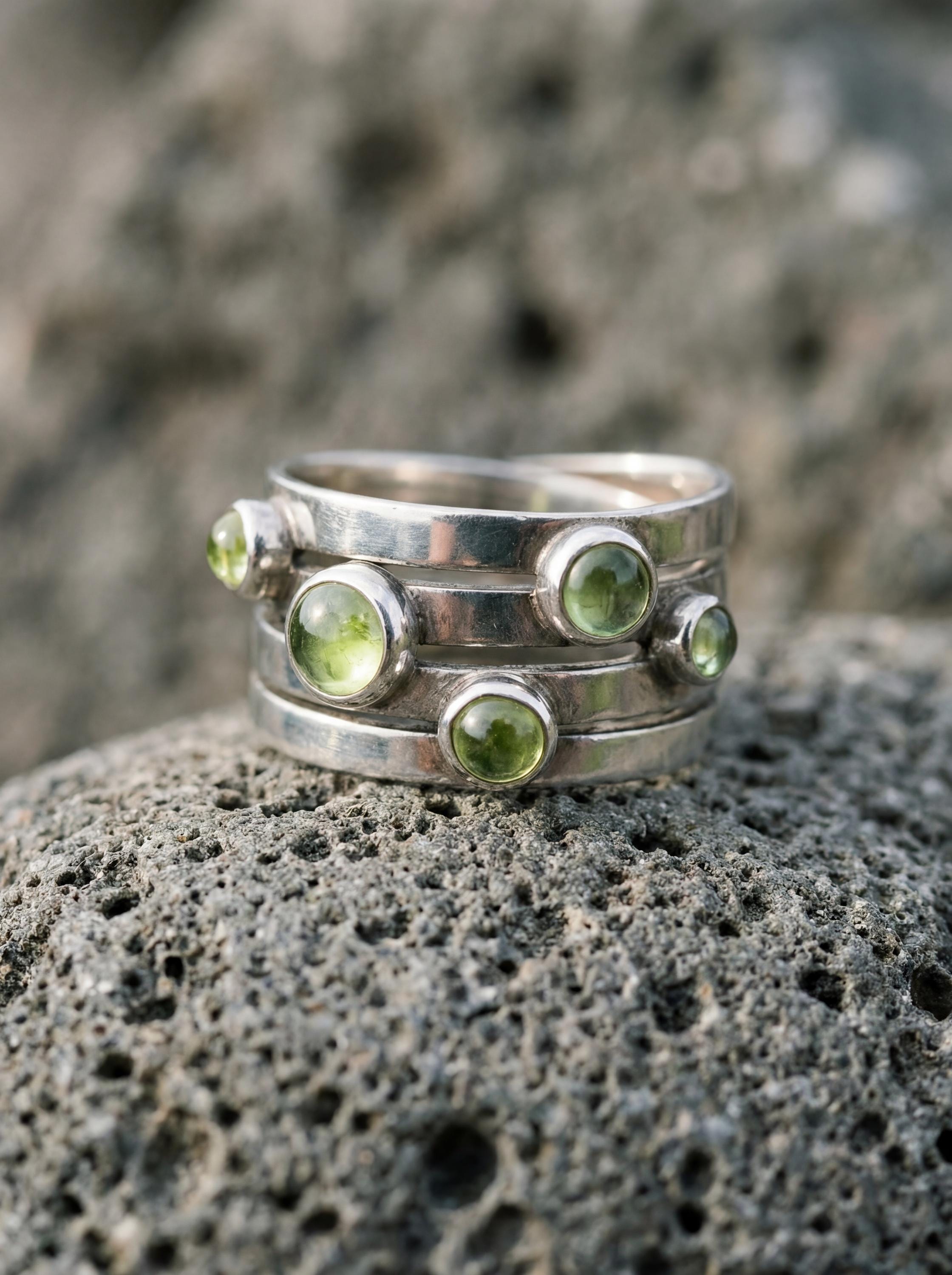 Green Peridot Silver Ring 925 Five Round Cabochon Stones High Shine Band August Birthstone Jewelry Size 7 US