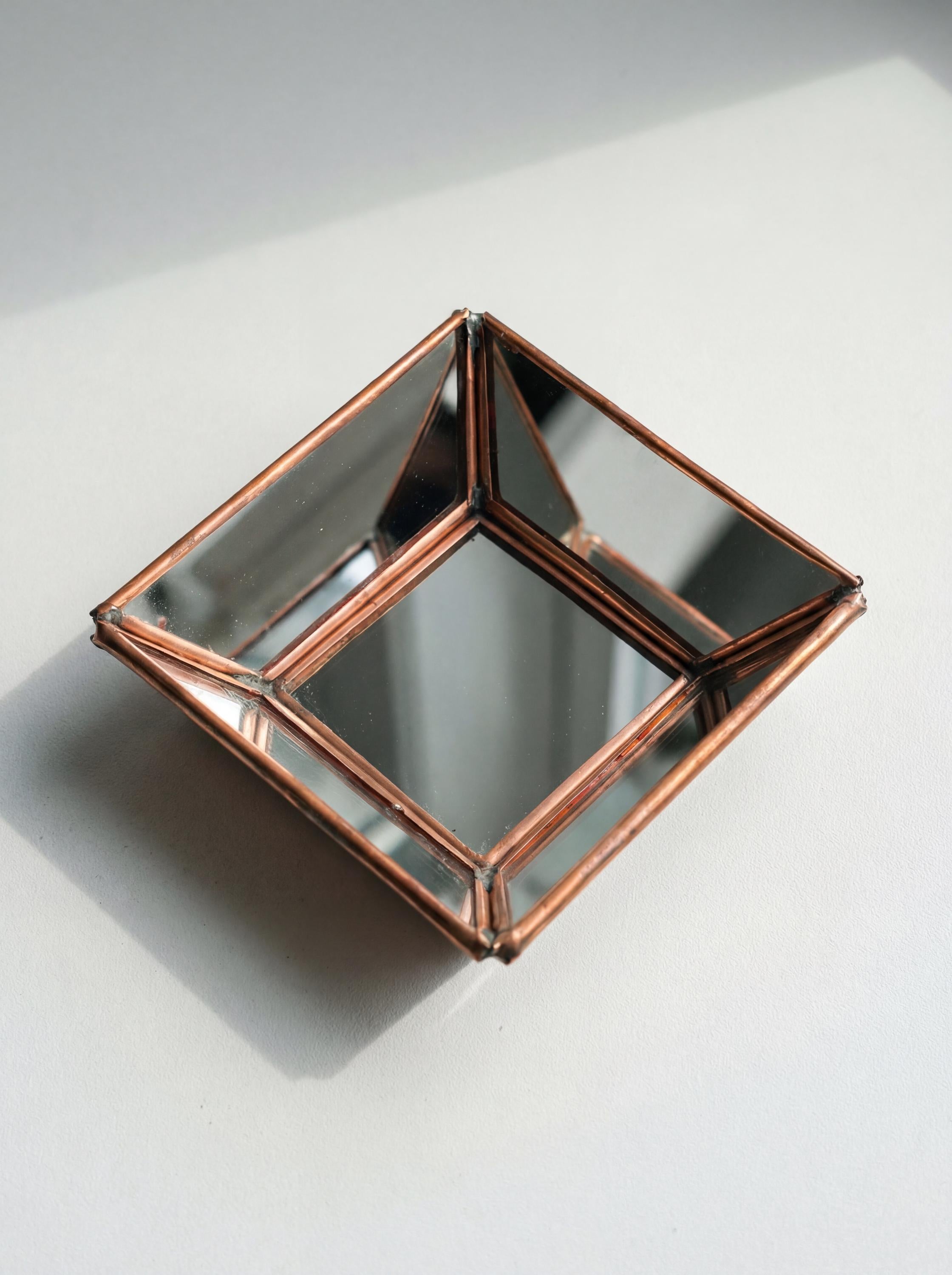 Unique Square Copper Mirror – Handcrafted Geometric Glass & Copper Wall Accent, Modern Minimalist Home Decor