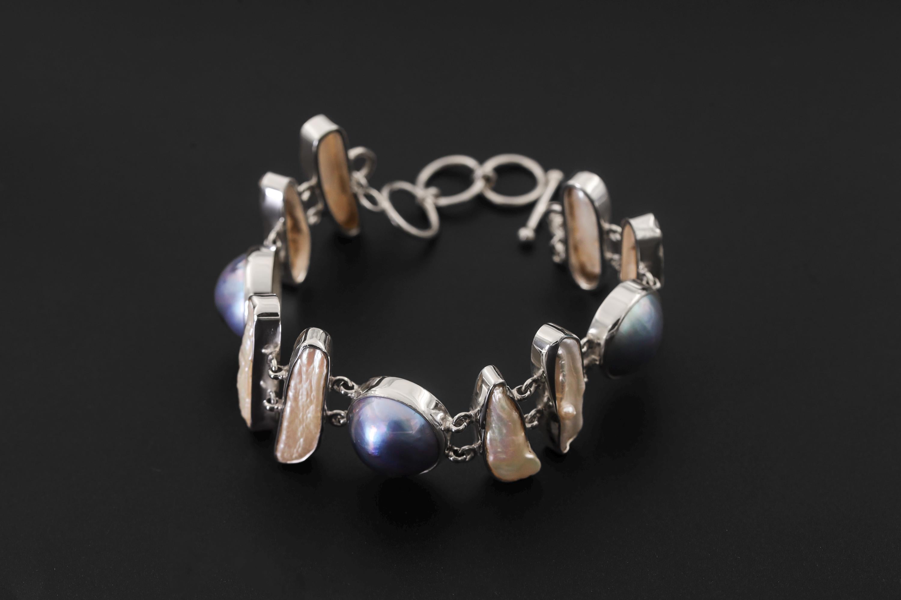 Black Freshwater Pearl Sterling Silver Bracelet – High Shine Toggle Clasp