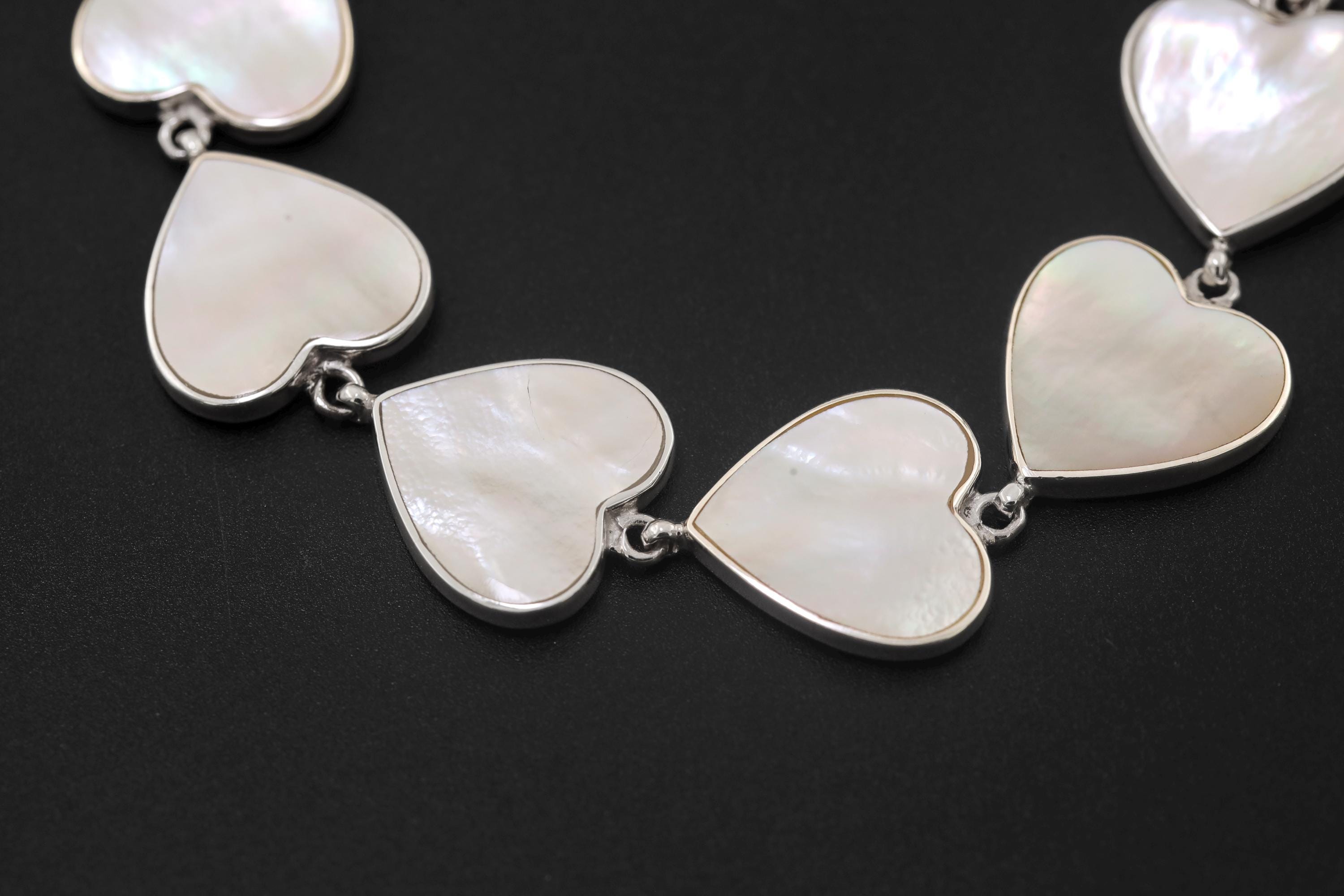 Mother of Pearl Heart Bracelet 925 Silver Love Link Bracelet High Shine Polish Toggle Clasp Romantic Jewelry Gift Heart Chakra