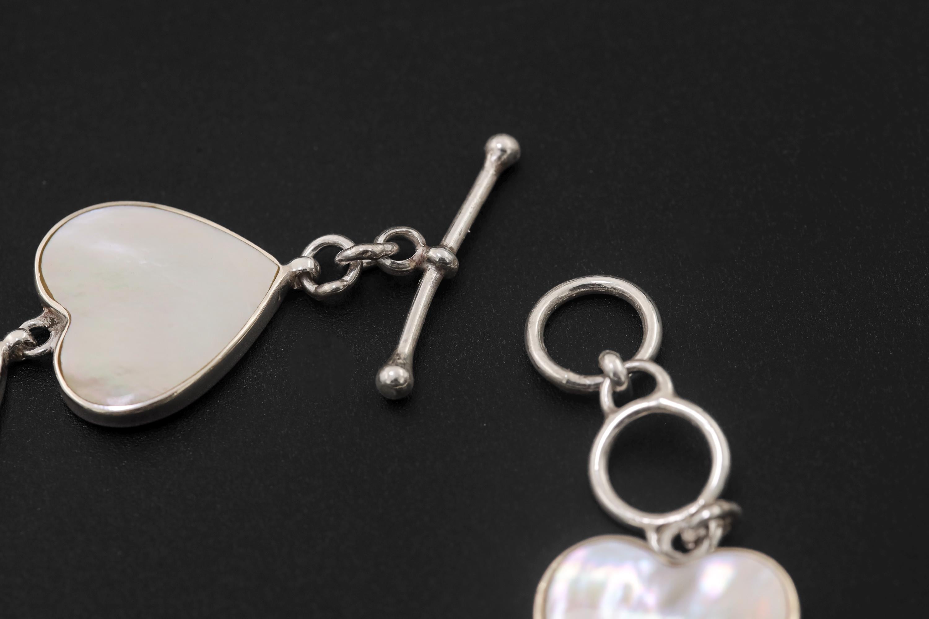 Mother of Pearl Heart Bracelet 925 Silver Love Link Bracelet High Shine Polish Toggle Clasp Romantic Jewelry Gift Heart Chakra