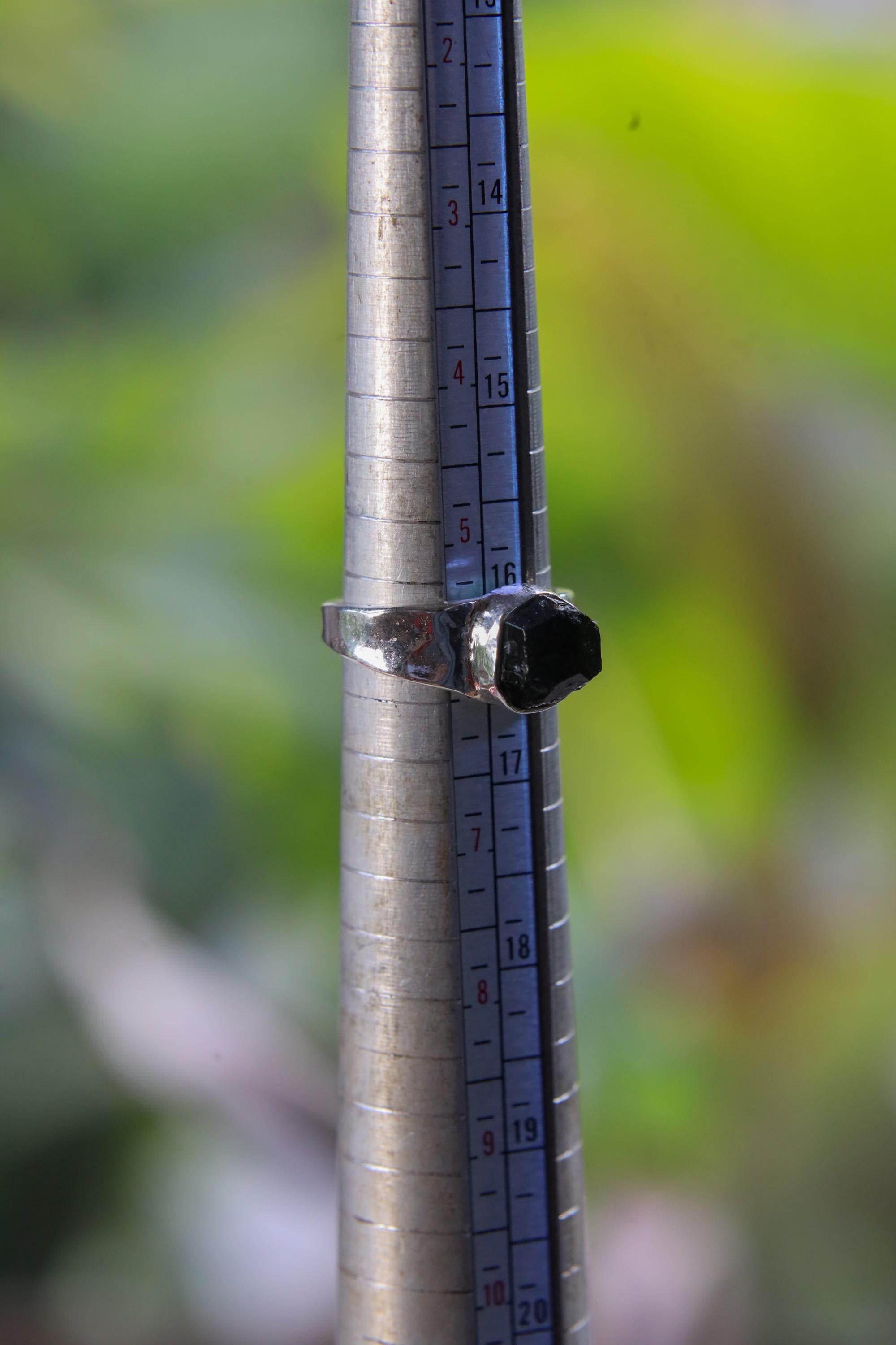 Hammered Black Tourmaline Ring: 925 Sterling Silver, Unisex, Size 6
