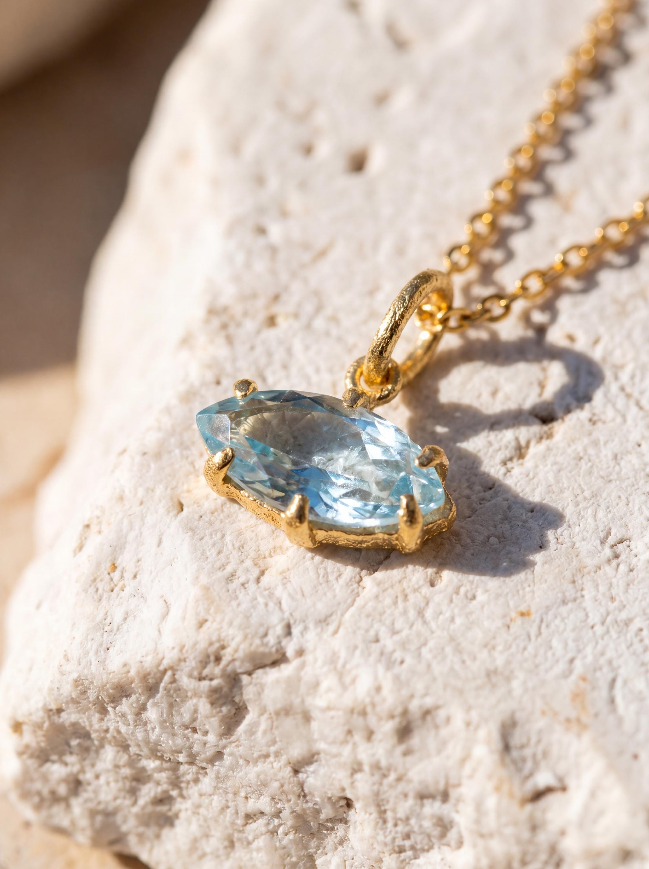 Faceted Blue Topaz Pendant 925 Silver Gold Plated Eye Shape Crystal Necklace Sagittarius Scorpio Jewelry
