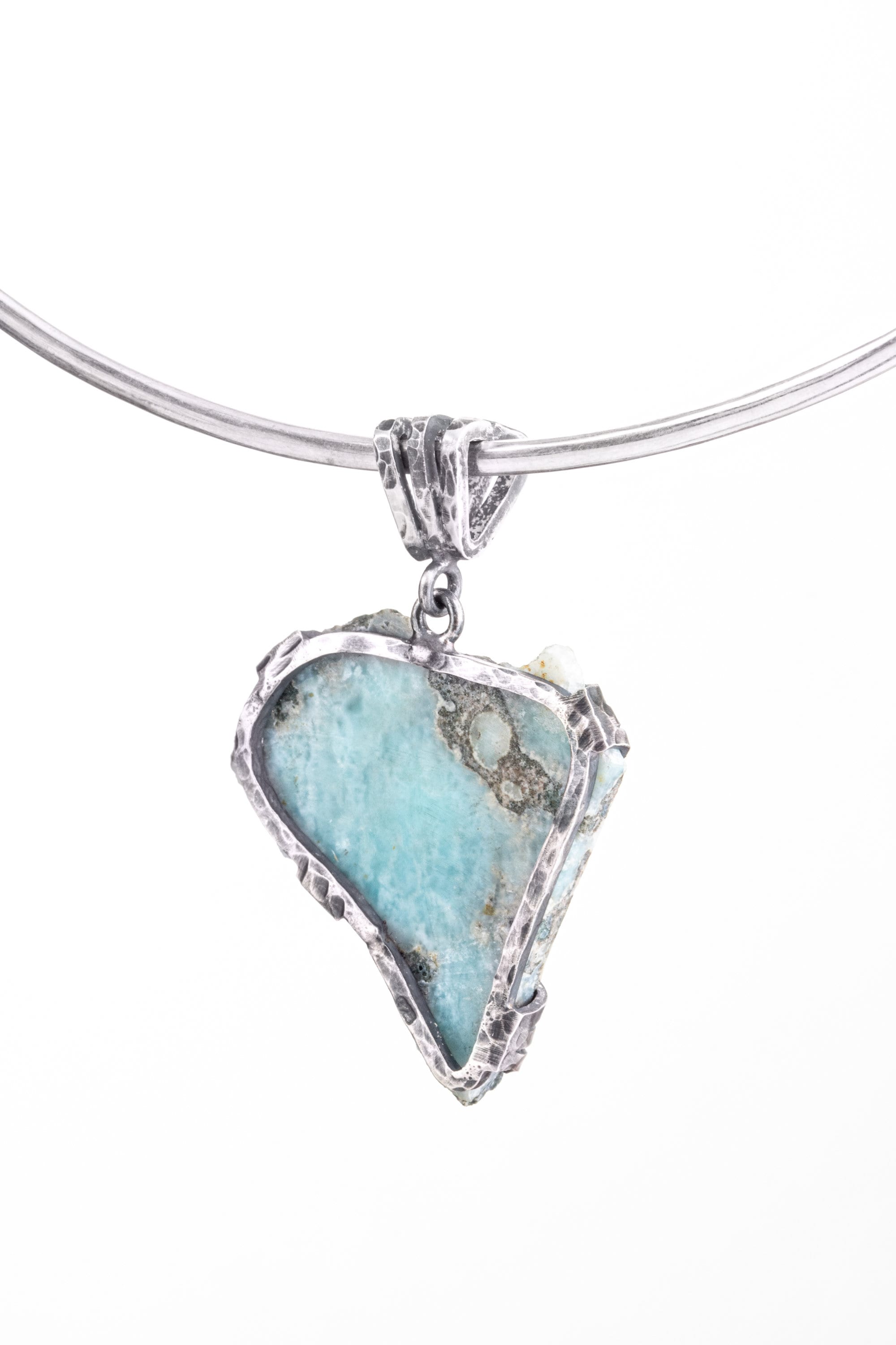 Large Natural unpolished Larimar - 925 Sterling Silver - Hammered & Oxidised - Three Claw Wire Setting - Pendant Neckpiece N/11