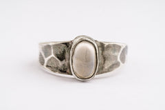 Beautiful Cats eye Moonstone - Solid 925 Sterling Silver Ring - Hammer Textured & Oxidised No.3