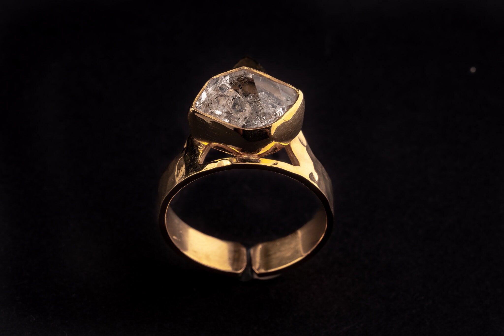 Herkimer Diamond Quartz - Hammered & Gold Plated Finish - 925 Sterling Silver - Adjustable 5-11 US Open Ring