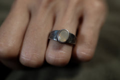 Beautiful Faceted Ethiopian opal - Solid 925 Sterling Silver Ring - Hammer Textured & Oxidised No.2