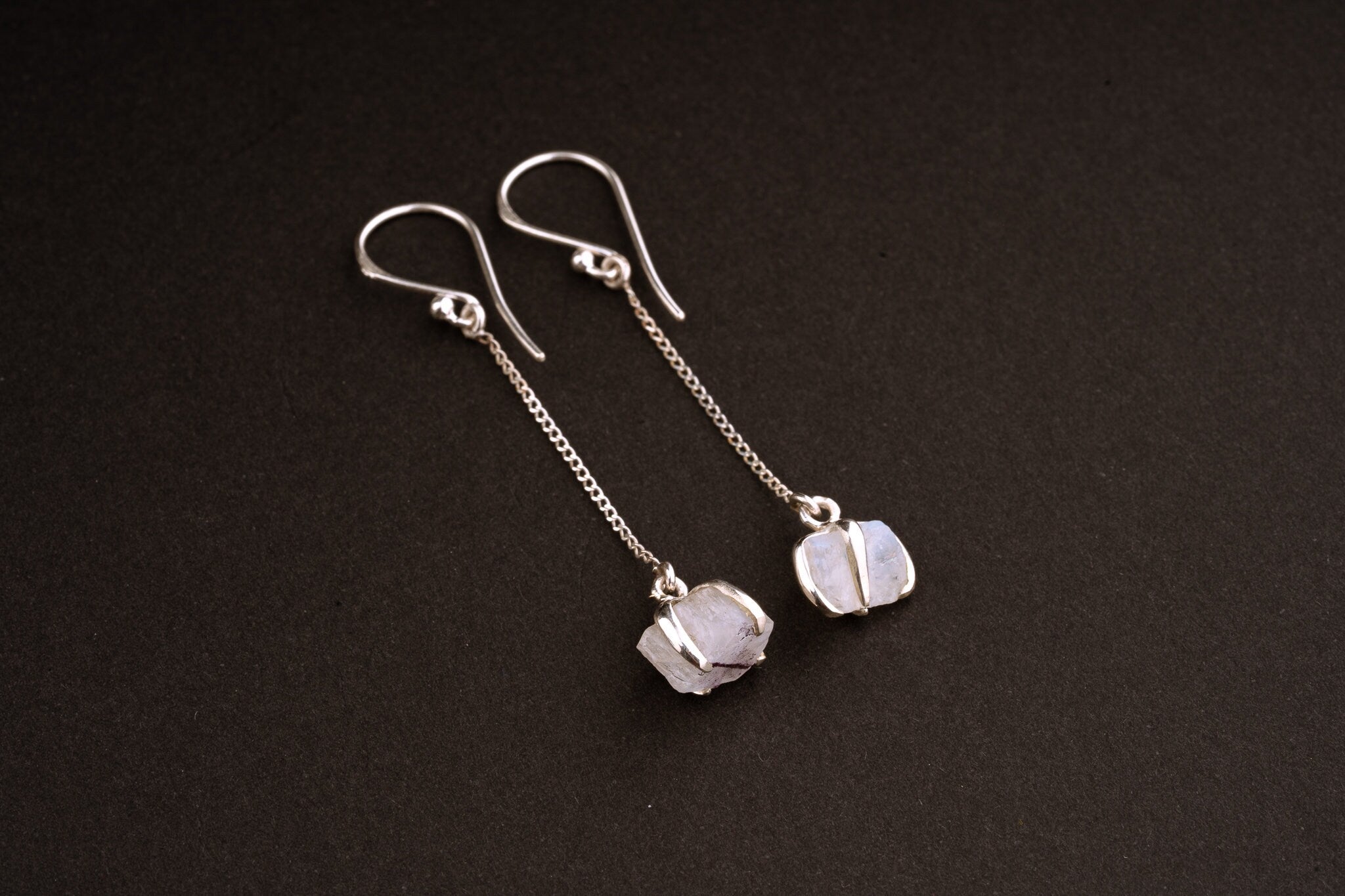 Raw flashy blue Moonstone - Sterling Silver - Claw / Prong dangle hook crystal Earring