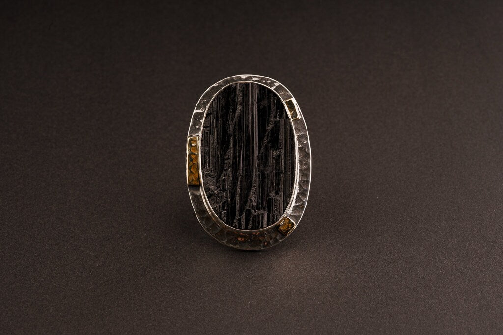 Big oval Raw black Tourmaline Ring - Adjustable Crystal Ring - Textured Band and bezel - Abstract brass dressing - Size 4 - 10 US