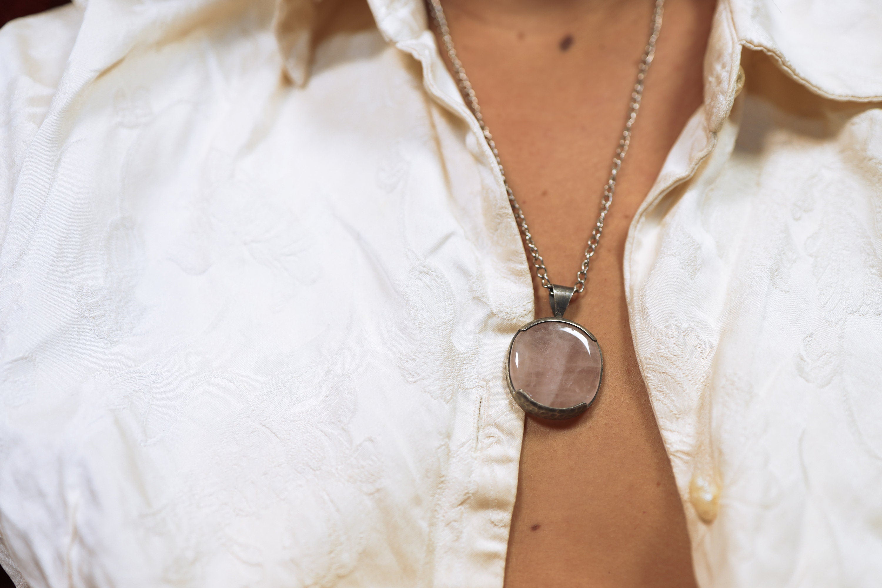 One Organic Shaped Rose Quartz - Crystal Pendant Necklace - 925 Sterling Silver - Strong hammered & textured finish