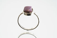 Raw Gemmy Cambodian Ruby - Stack Crystal Ring - Size 5 1/4 US - 925 Sterling Silver - Thin Band Hammer Textured