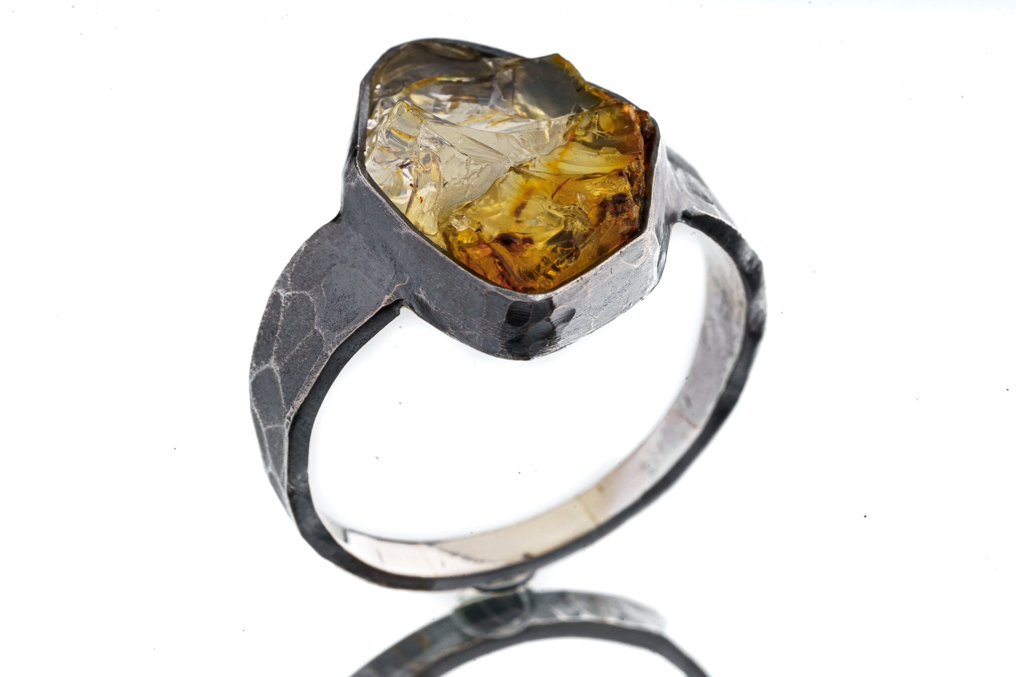 Raw Citrine Quartz Chunk - Men's/Unisex Large Crystal Ring - Size 14 US - 925 Sterling Silver - Hammer Textured & Oxidised