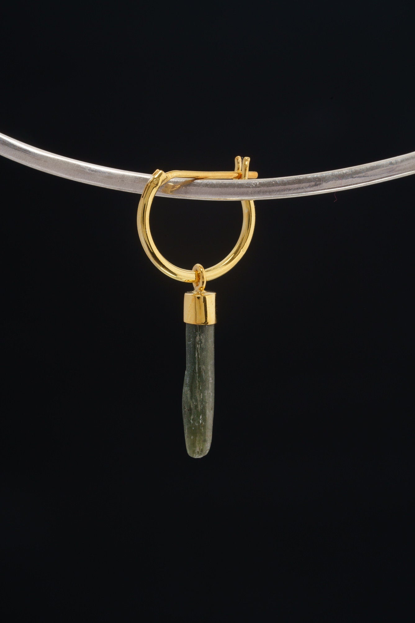 Natural Green Himalayan Tourmaline Wand - Gold Plated Sterling Silver - Solid V Clasp Hoop Earring - No.2
