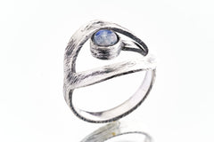 Round Blue Moonstone - 925 Sterling Silver - Heavy Set Adjustable Loop Ring - Scratch Textured - Size 5-9 US - NO/2