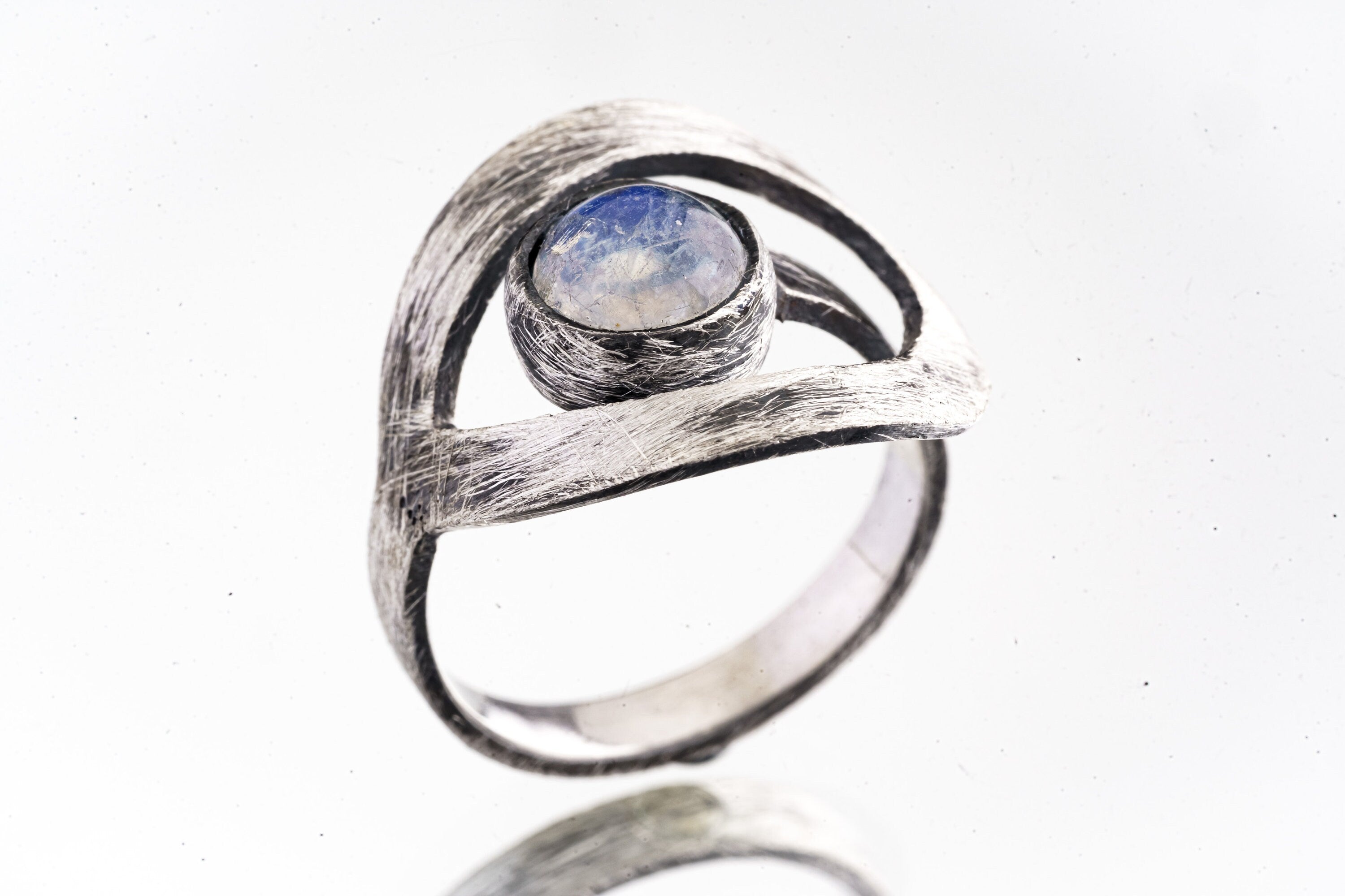 Round Blue Moonstone - 925 Sterling Silver - Heavy Set Adjustable Loop Ring - Scratch Textured - Size 5-9 US - NO/13