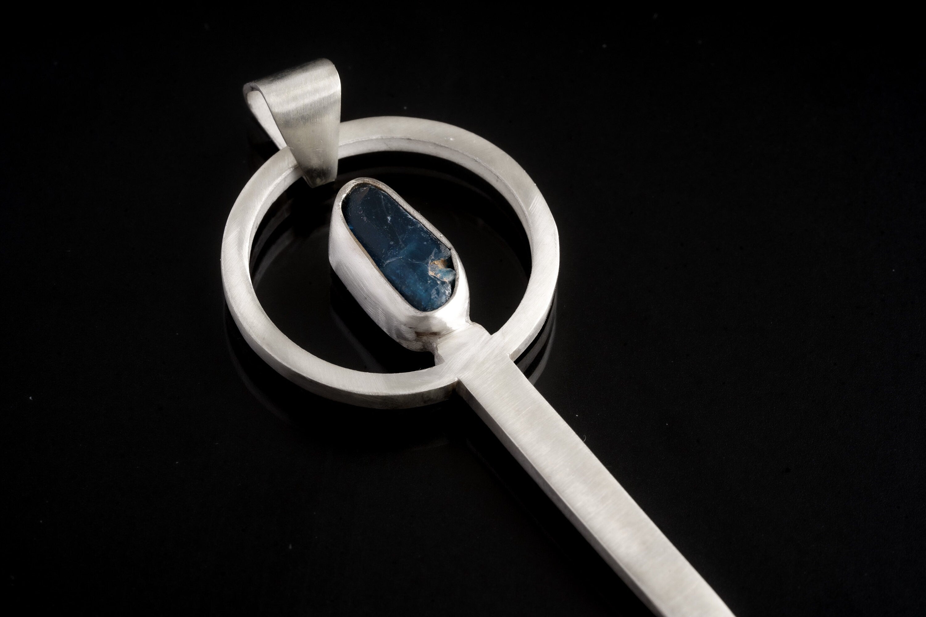 Rough Double Terminated Blue Gem Apatite - Spice / Ceremonial Spoon - 925 Cast Silver - Unique BushTexture - Crystal Pendant Necklace -
