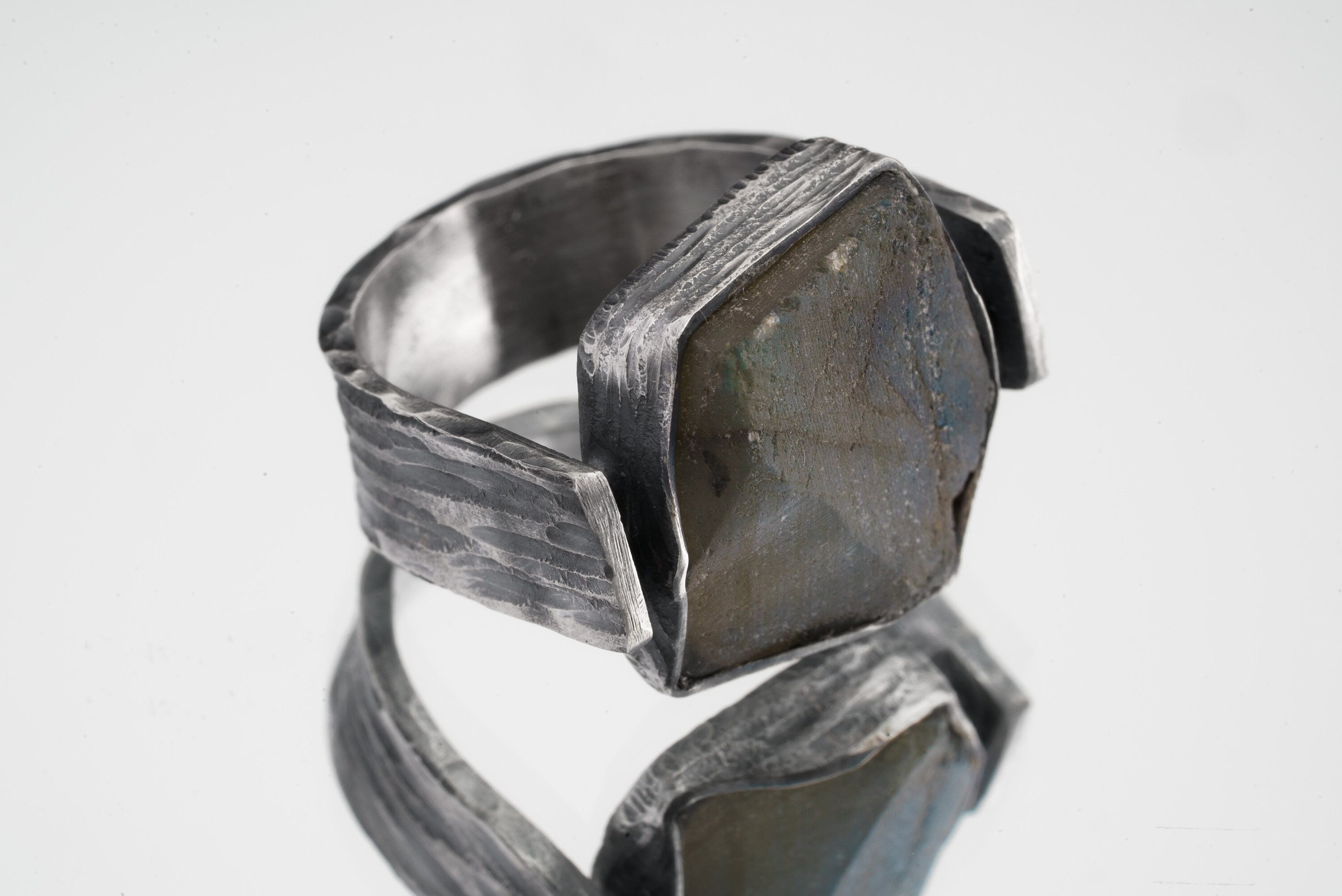 Elemental Enigma - Labradorite - Size 8 US - Large Brutalist Sterling Silver Ring